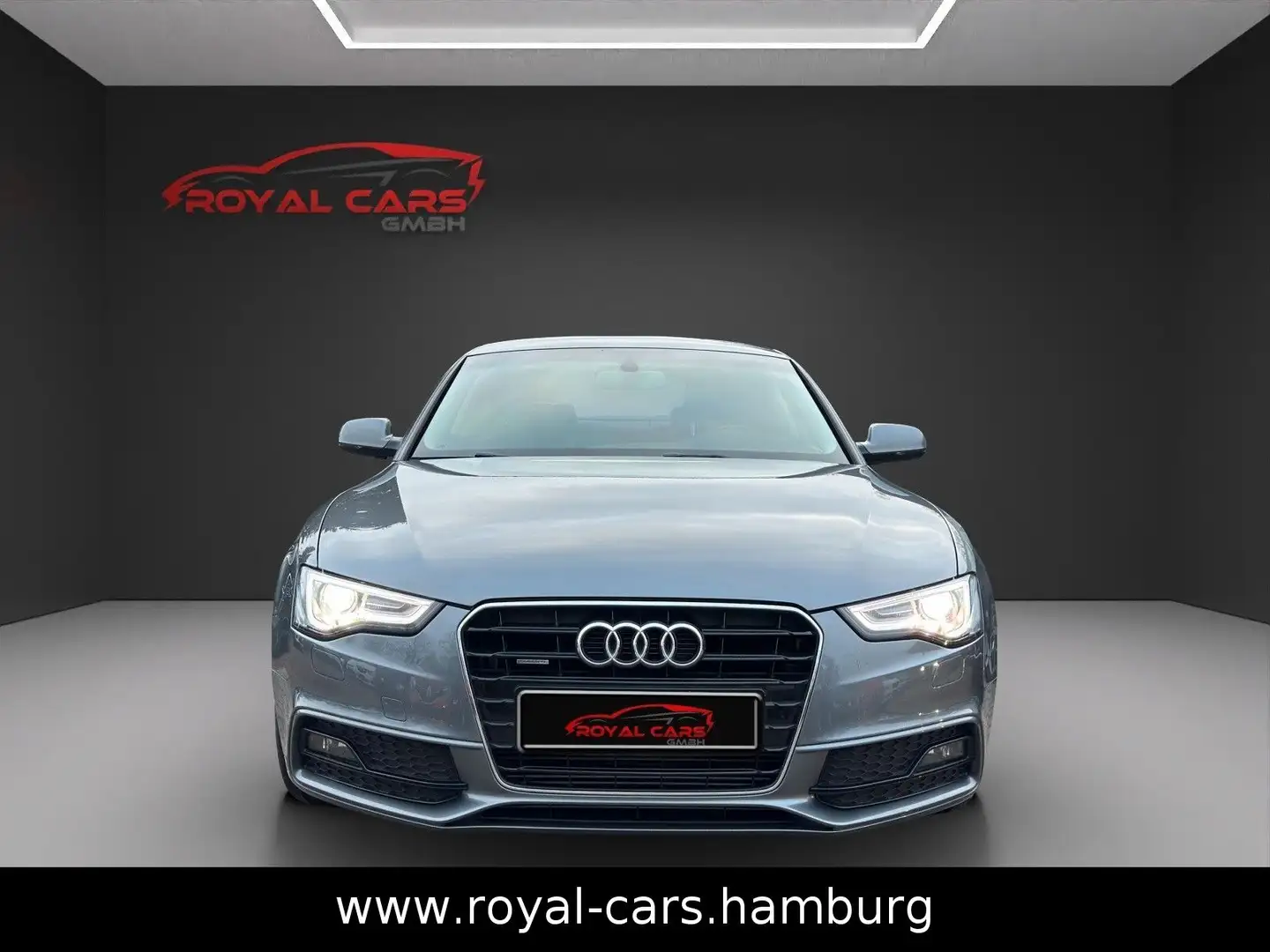 Audi A5 2.0 TFSI S tronic quattro S LINE NAVI*PANO Grau - 2