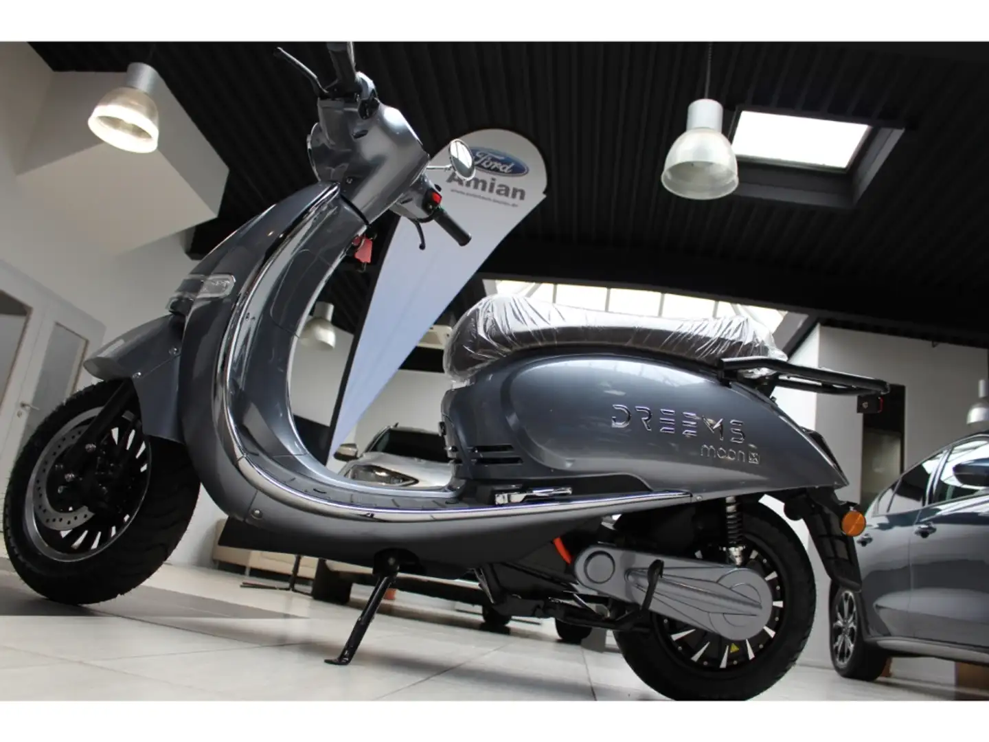 Dreems Moon X e-Roller 90 km/h Grau - 1