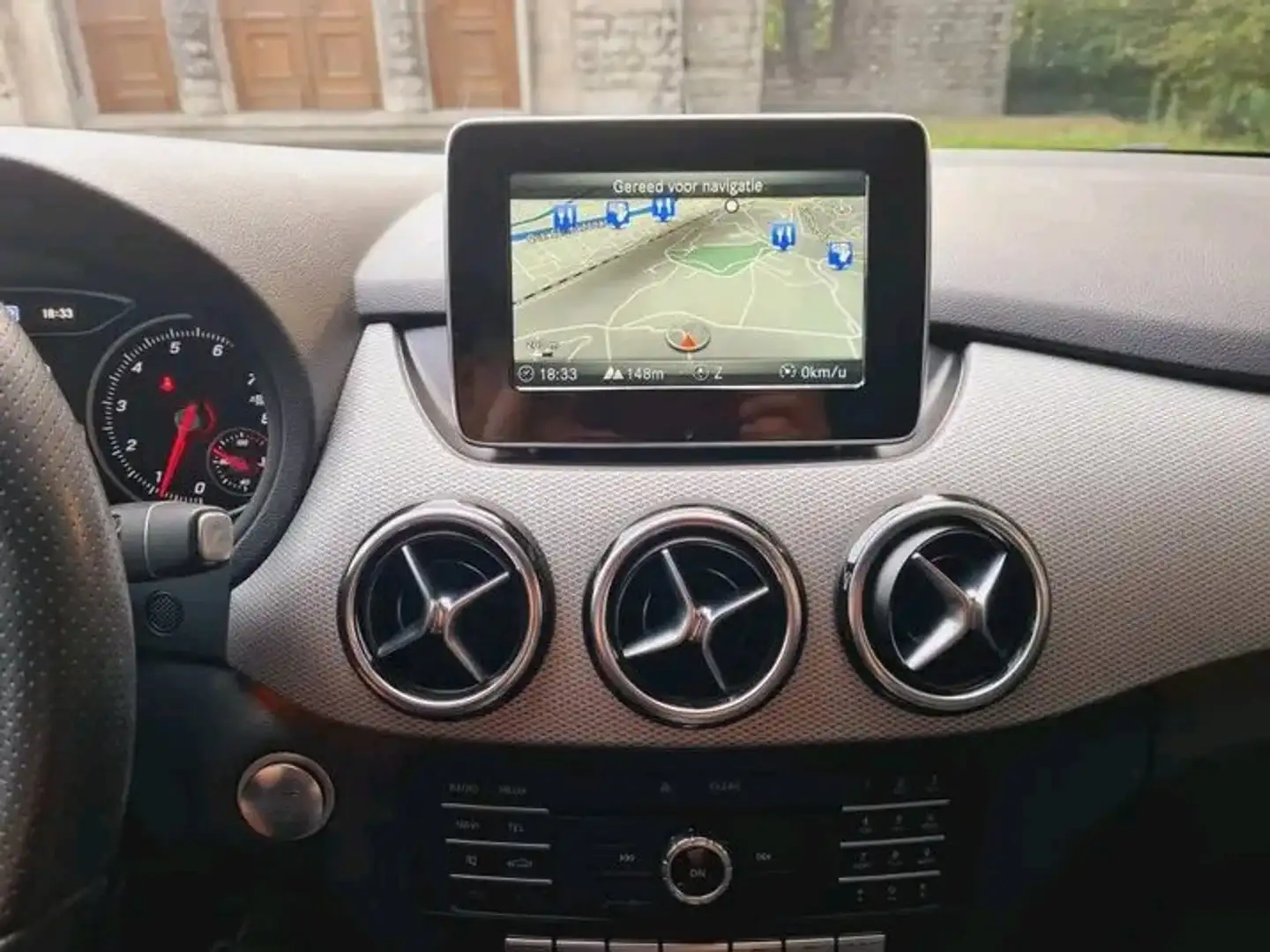 Mercedes-Benz B 180 Classe B 180 7-G DCT Starlight Edition Gris - 1