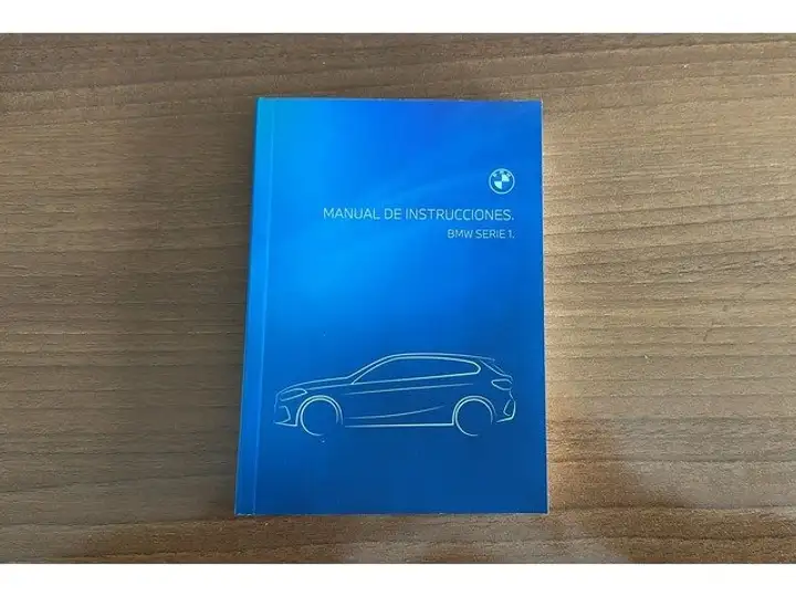 BMW Serie 1 118d (F40) 2023, foto 13