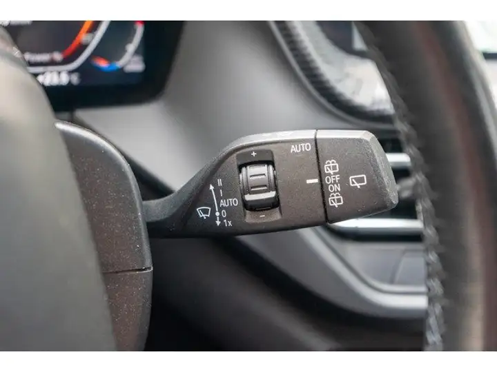 BMW Serie 1 118d (F40) 2023, foto 44