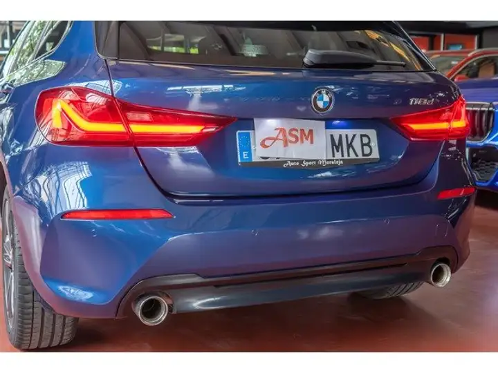 BMW Serie 1 118d (F40) 2023, foto 28