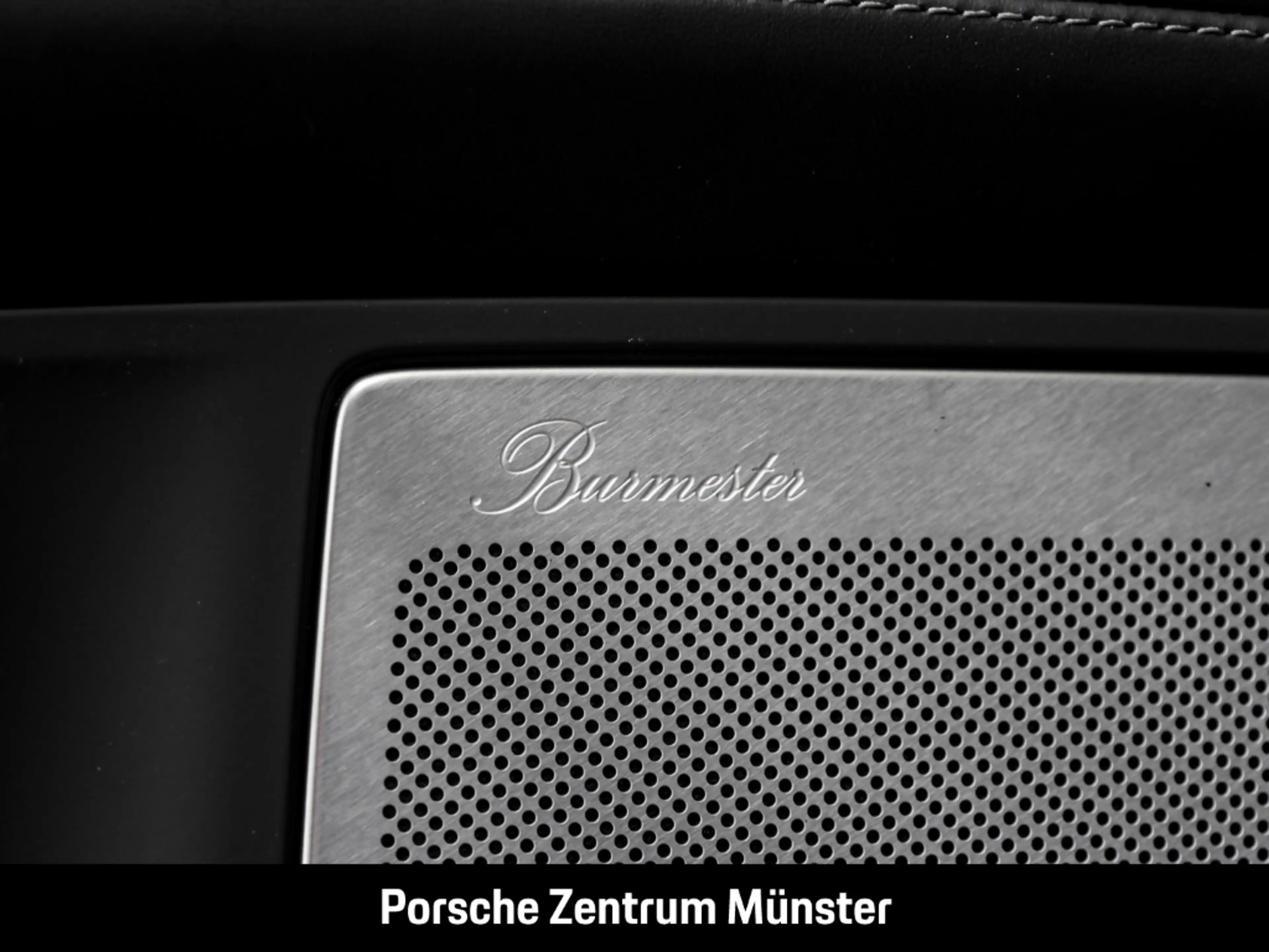 Porsche 992 911 Spirit 70 Burmester Clubleder InnoDrive — photo 12