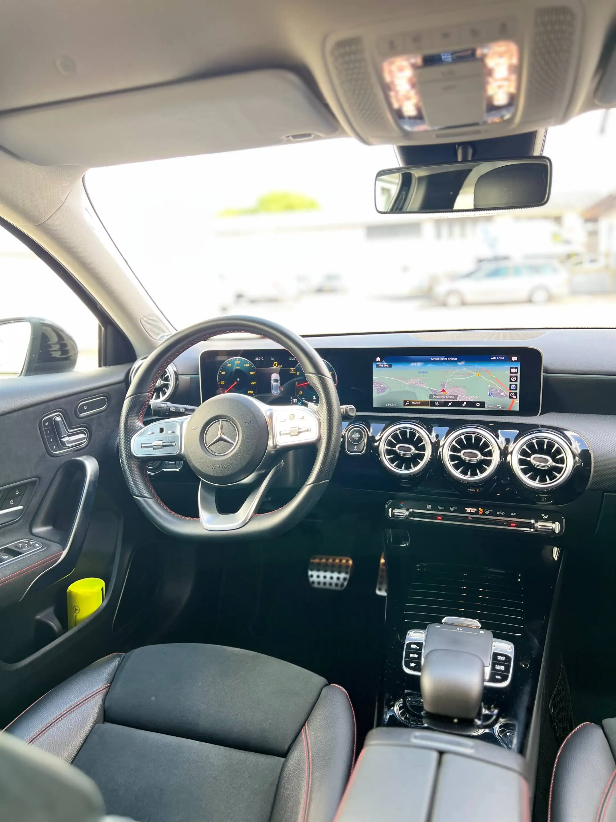 Mercedes-Benz A 220 A 220*AMG*MBUX*MULTI LED*ALL BLACK — photo 14
