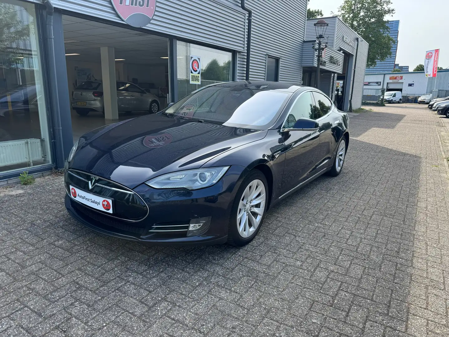 Tesla Model S 85 Base Azul - 1