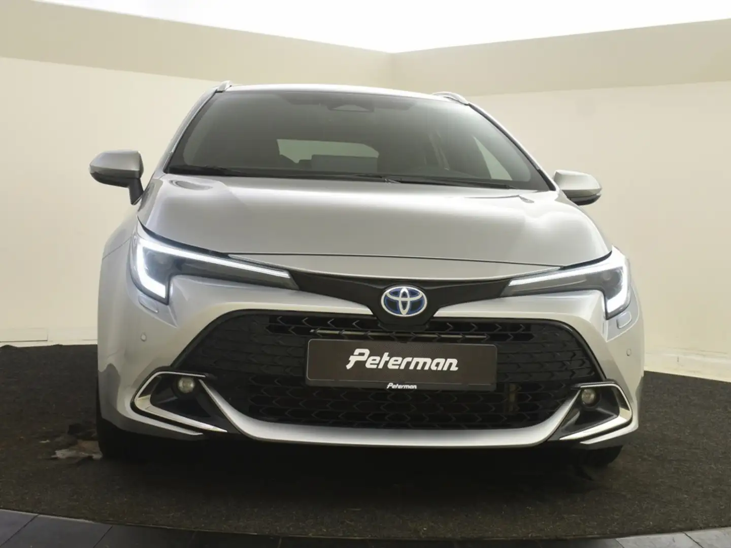 Toyota Corolla Touring Sports Hybrid 140 Style Edition | Stuur en Zilver - 2