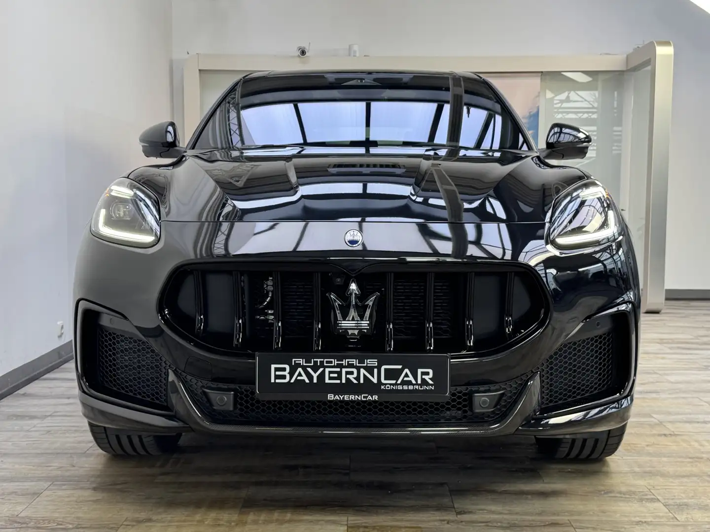 Maserati Sonstige Trofeo Klimapaket 360° Sonus Faber AWD Schwarz - 2