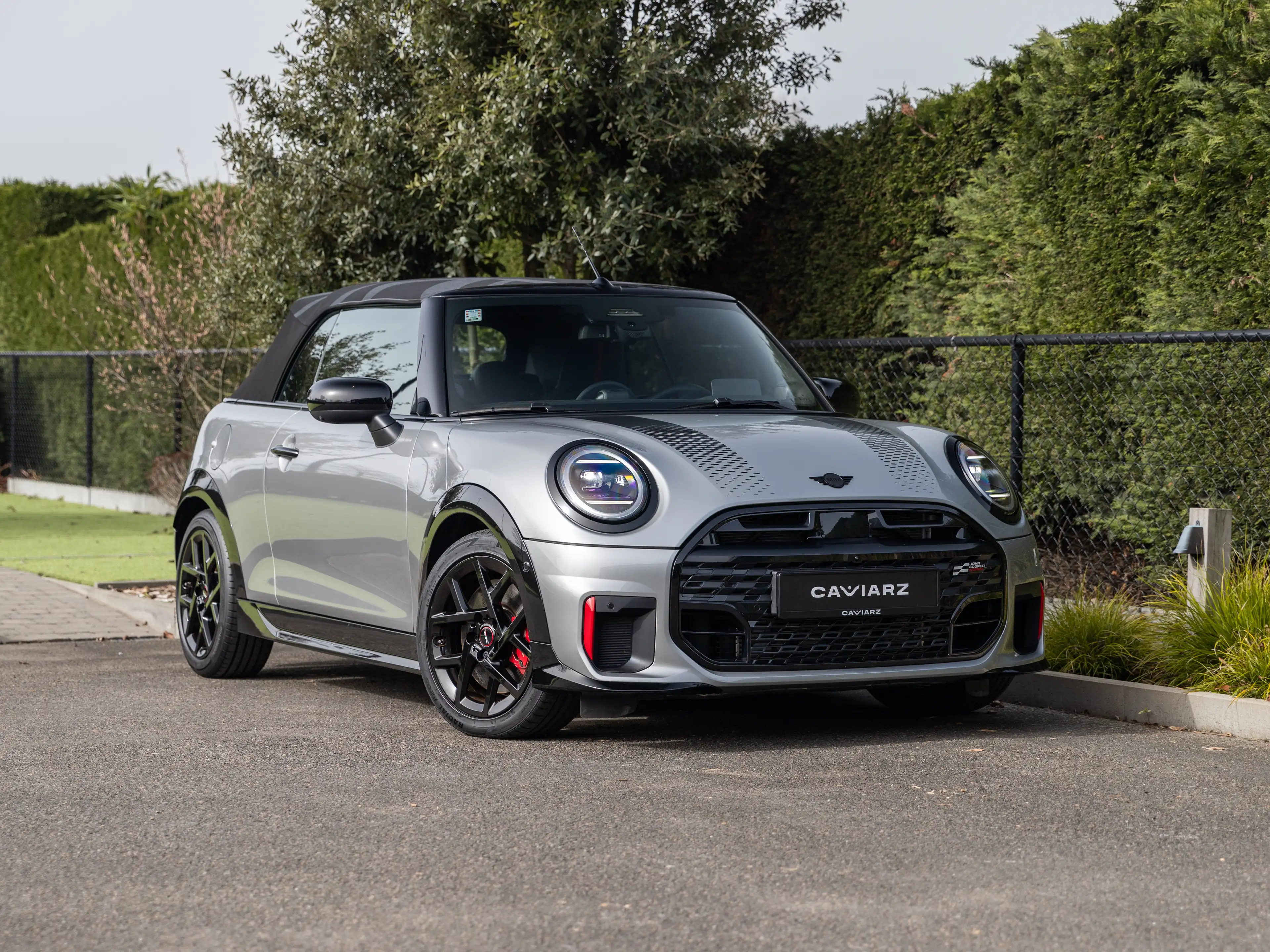 MINI John Cooper Works Cabrio JCW/HUD/360/MASSAGE/ELEKTR ZETELS/VERWARM/AUDIOSYS — photo 2