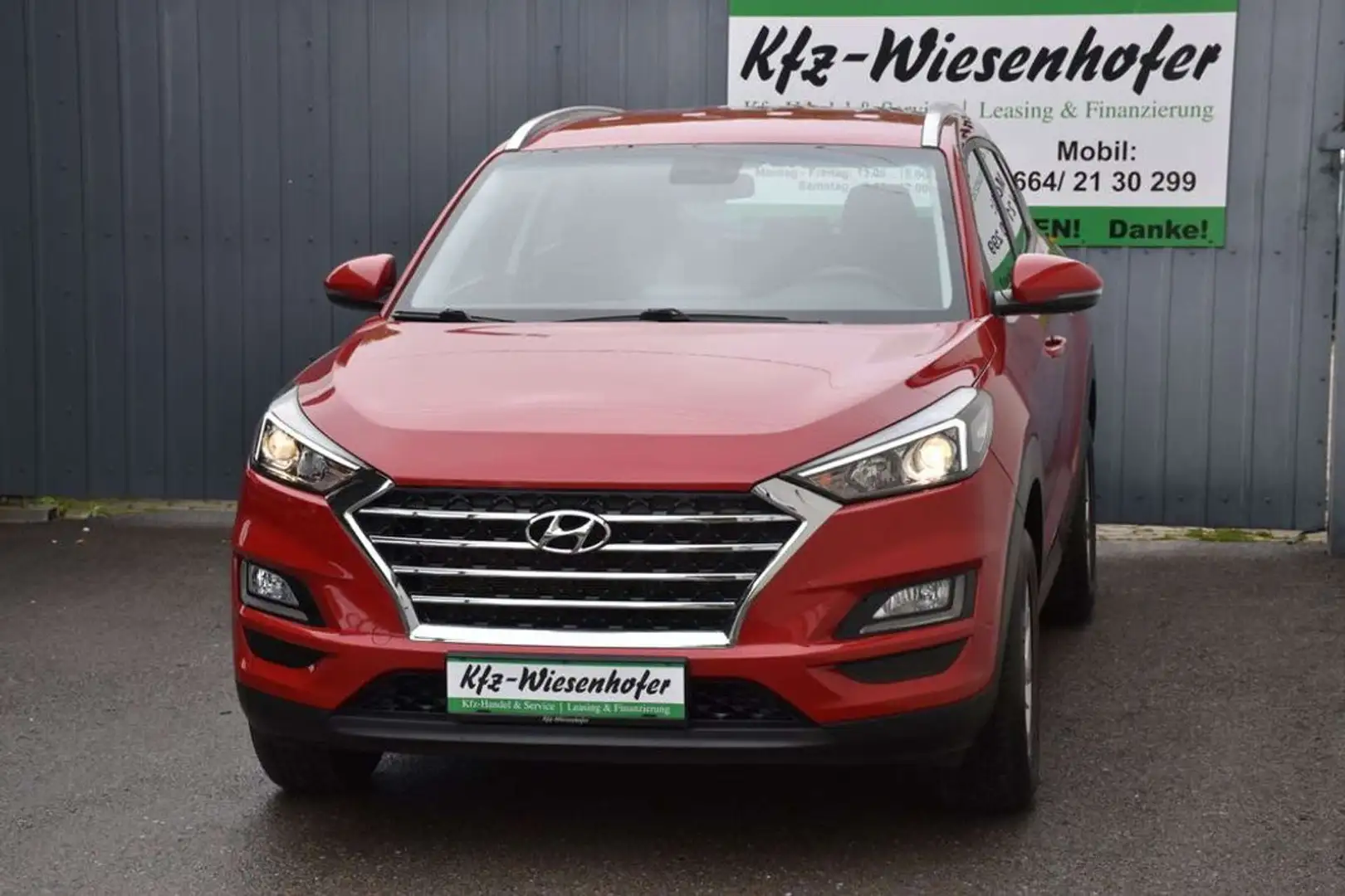 Hyundai TUCSON Tucson Run 2WD / Service NEU / Finanzierung / Rot - 2