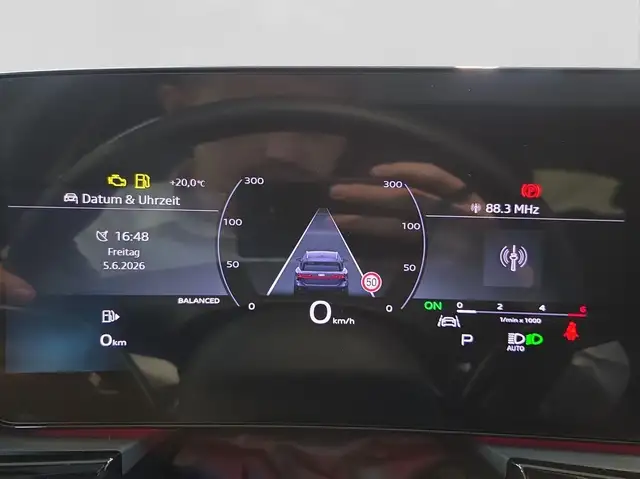 Audi A6 view 10