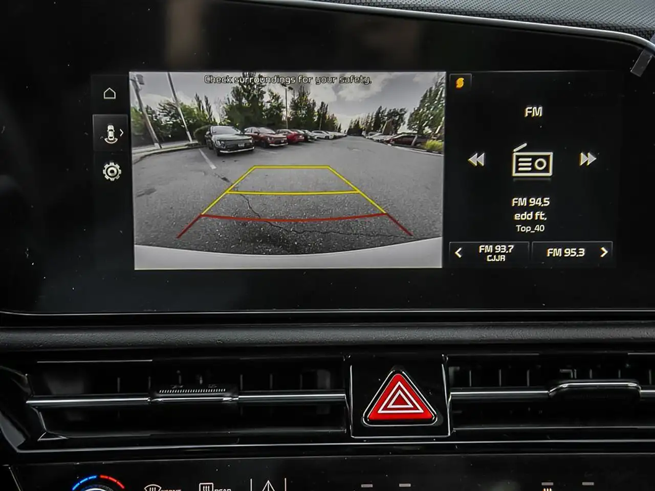 Kia Niro снимка Kia Niro