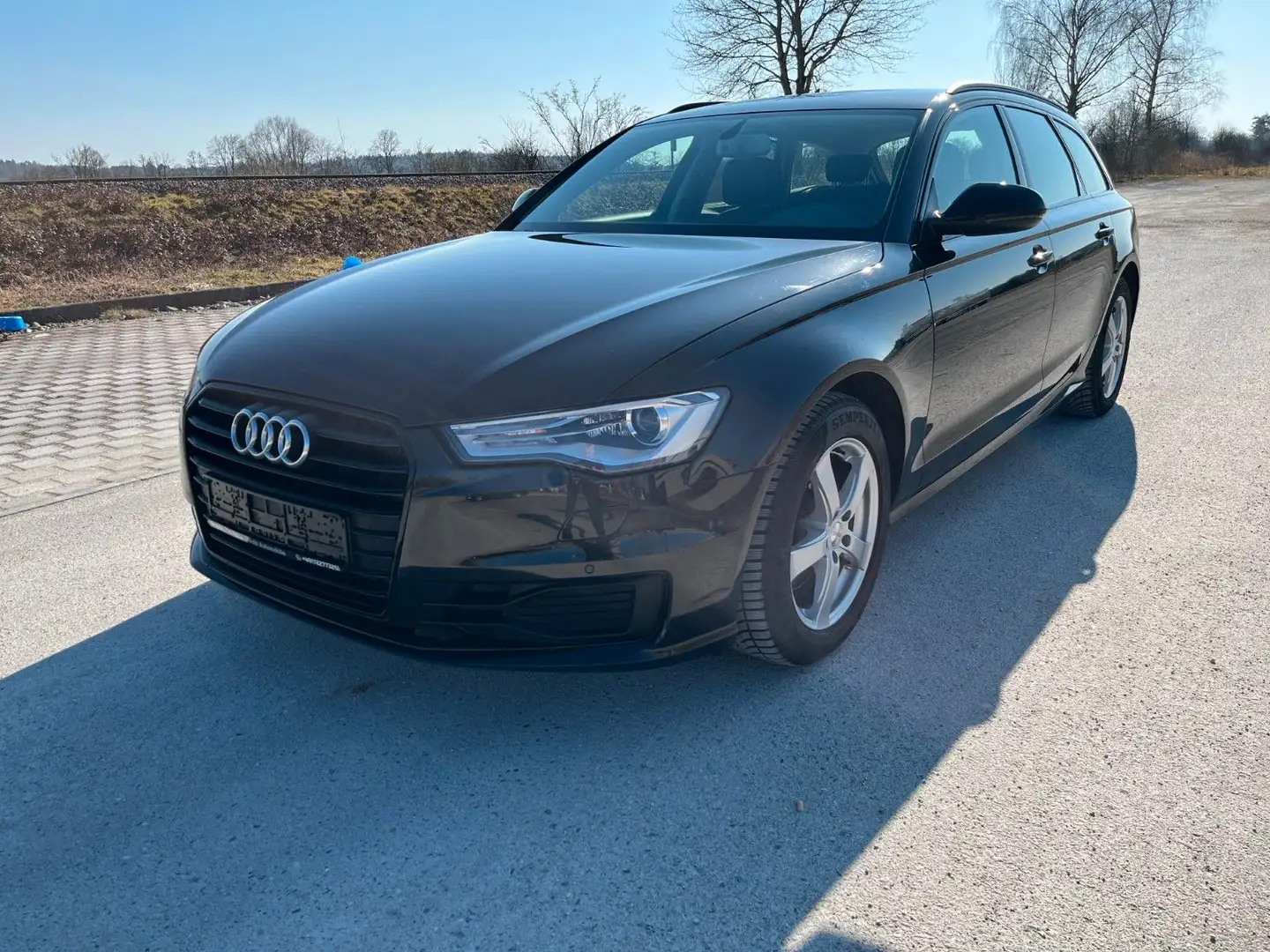 Audi A6 Avant 1.8 TFSI*Bi-Xenon*PDC*Navi*SHZ* Schwarz - 1