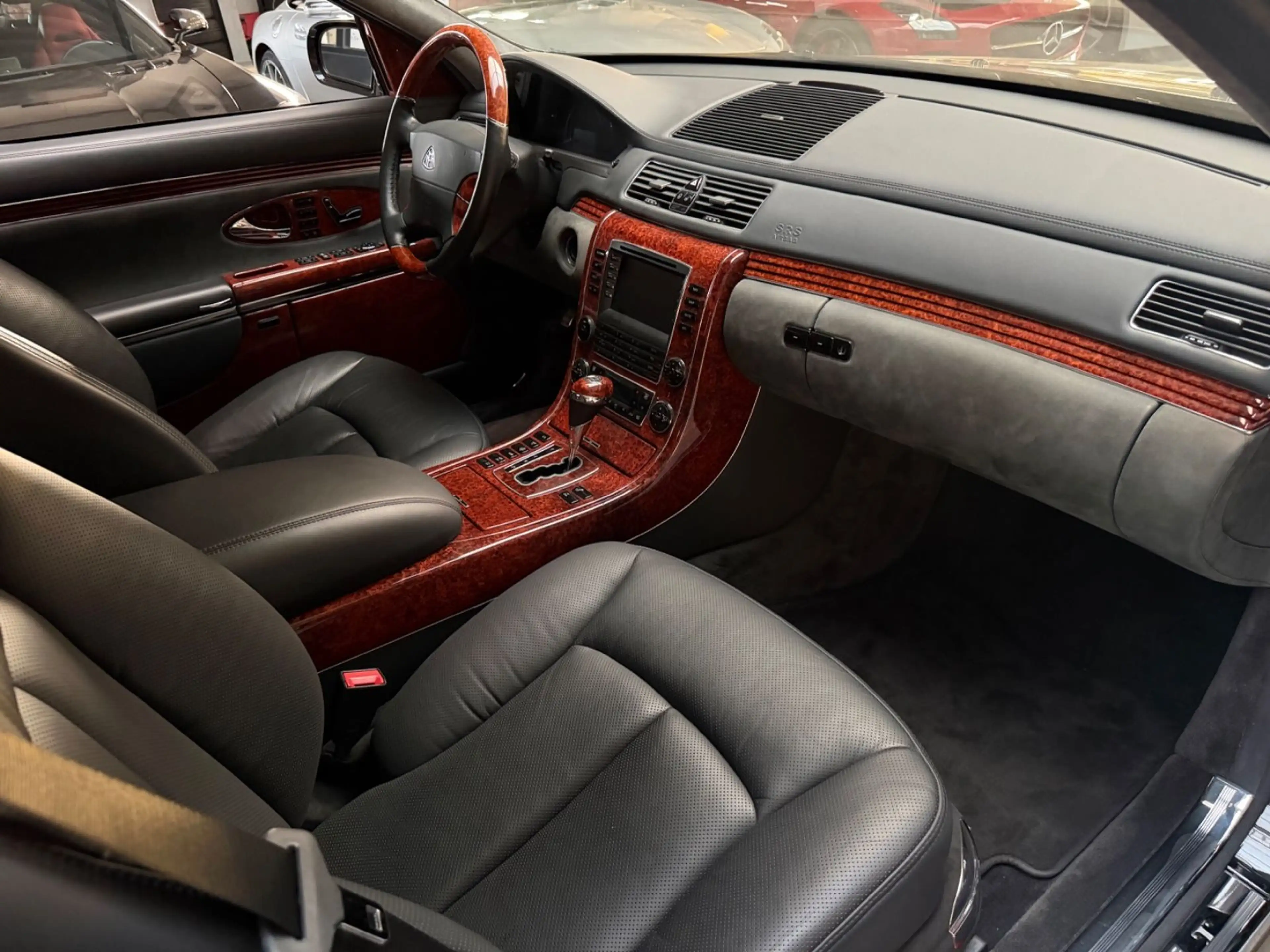 Maybach 57 Caspi Schwarz Amboina Distronic Service MwSt — photo 12
