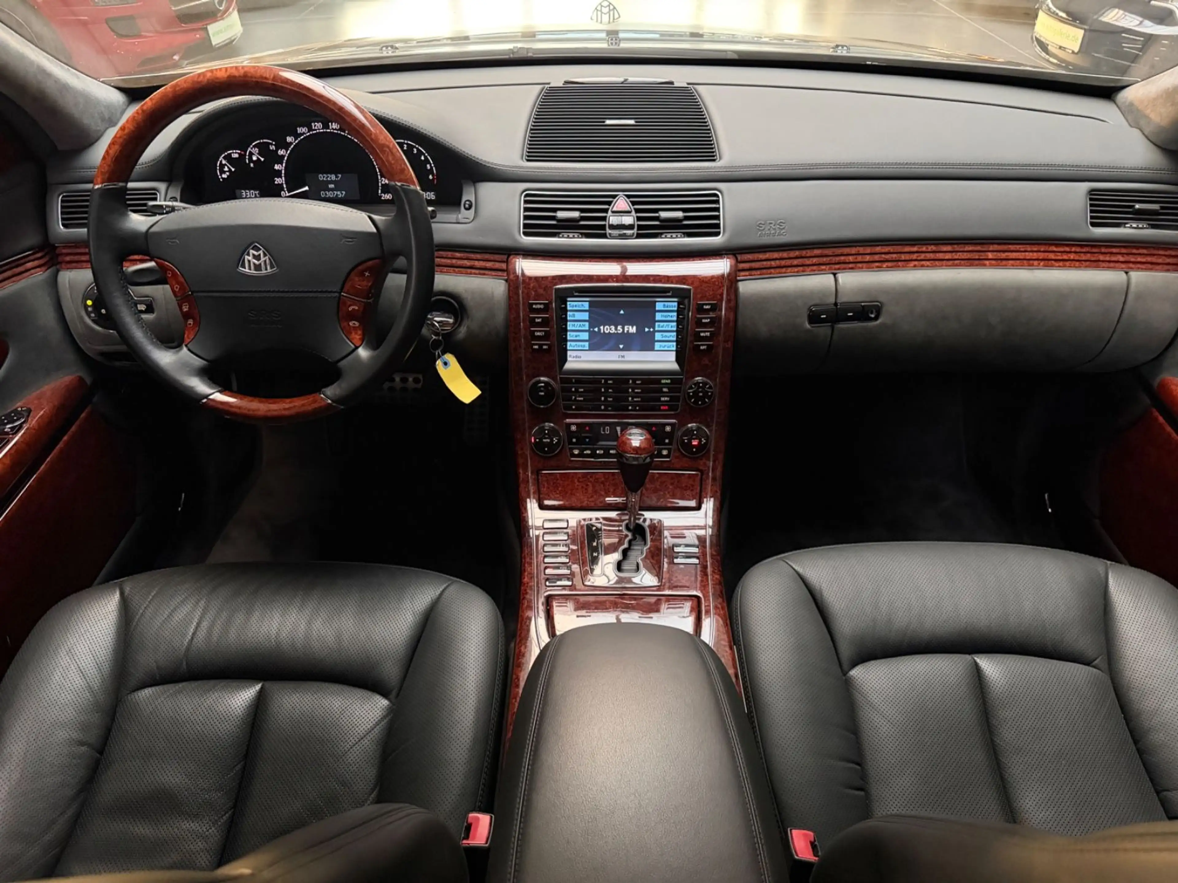 Maybach 57 Caspi Schwarz Amboina Distronic Service MwSt — photo 14
