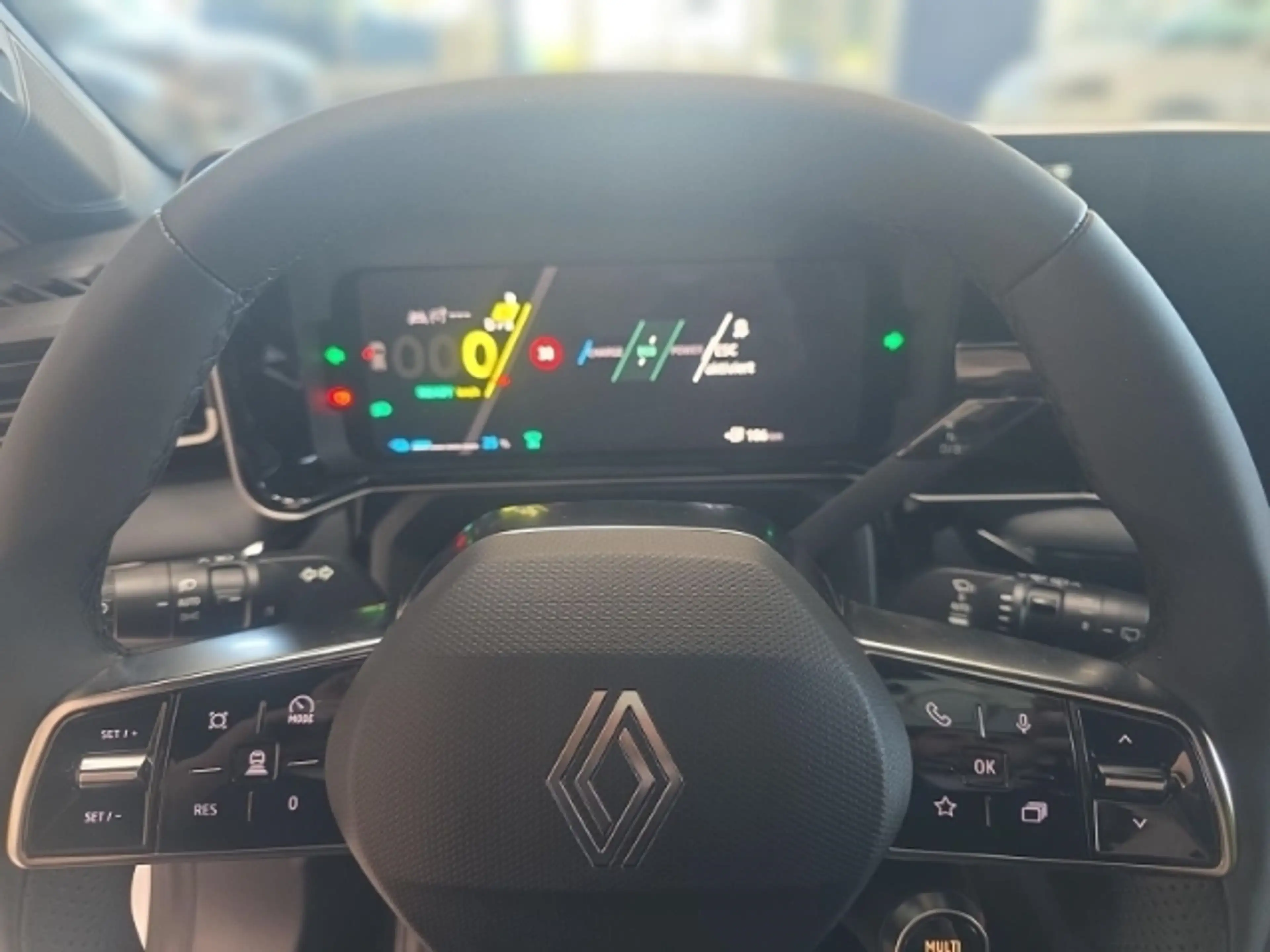 Renault R 5 E-Tech Iconic 150 Comfort Range ALLWETTERREIFEN SA — photo 8