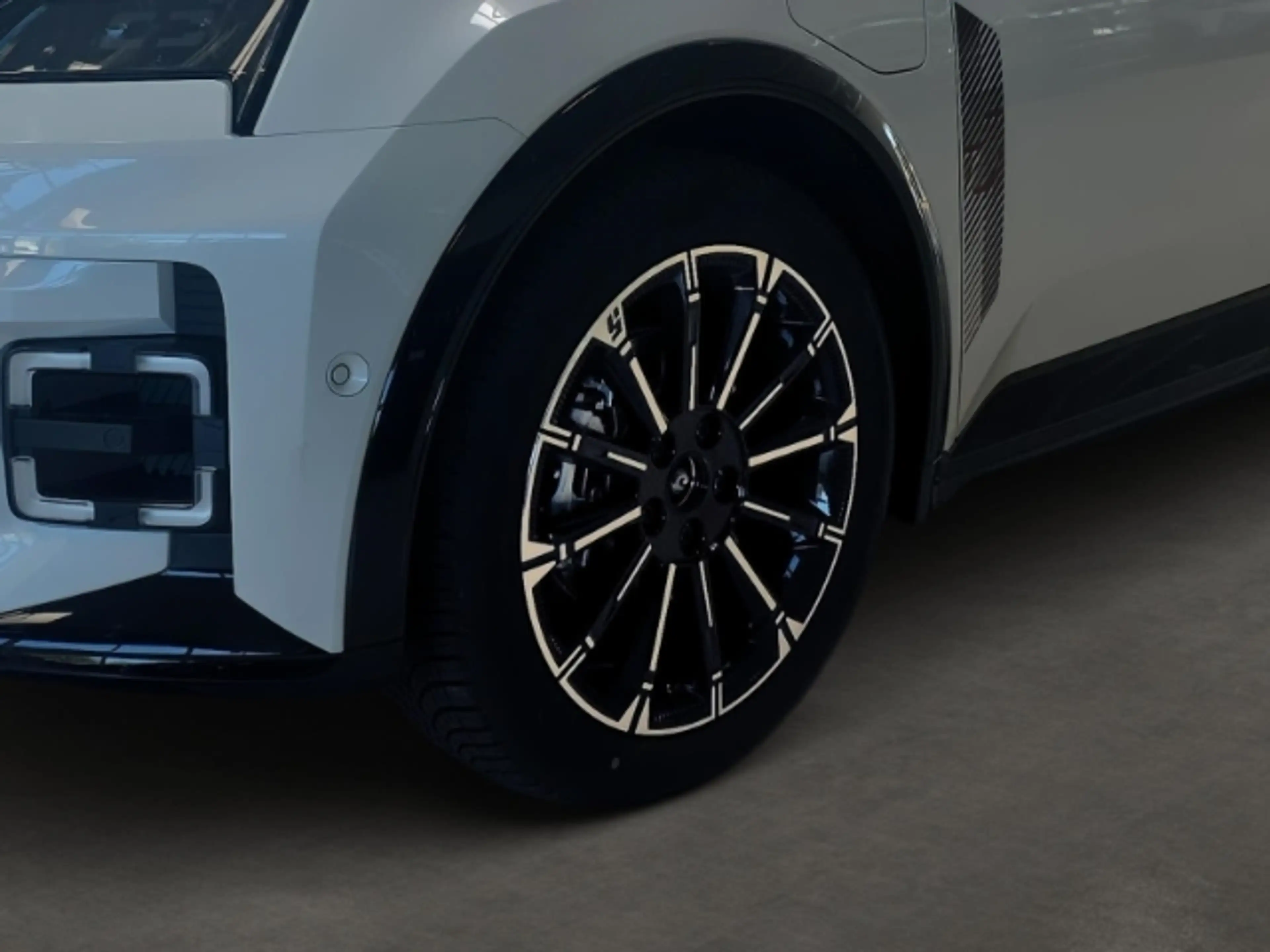 Renault R 5 E-Tech Iconic 150 Comfort Range ALLWETTERREIFEN SA — photo 6