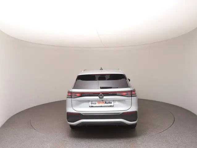 Volkswagen Tayron view 6