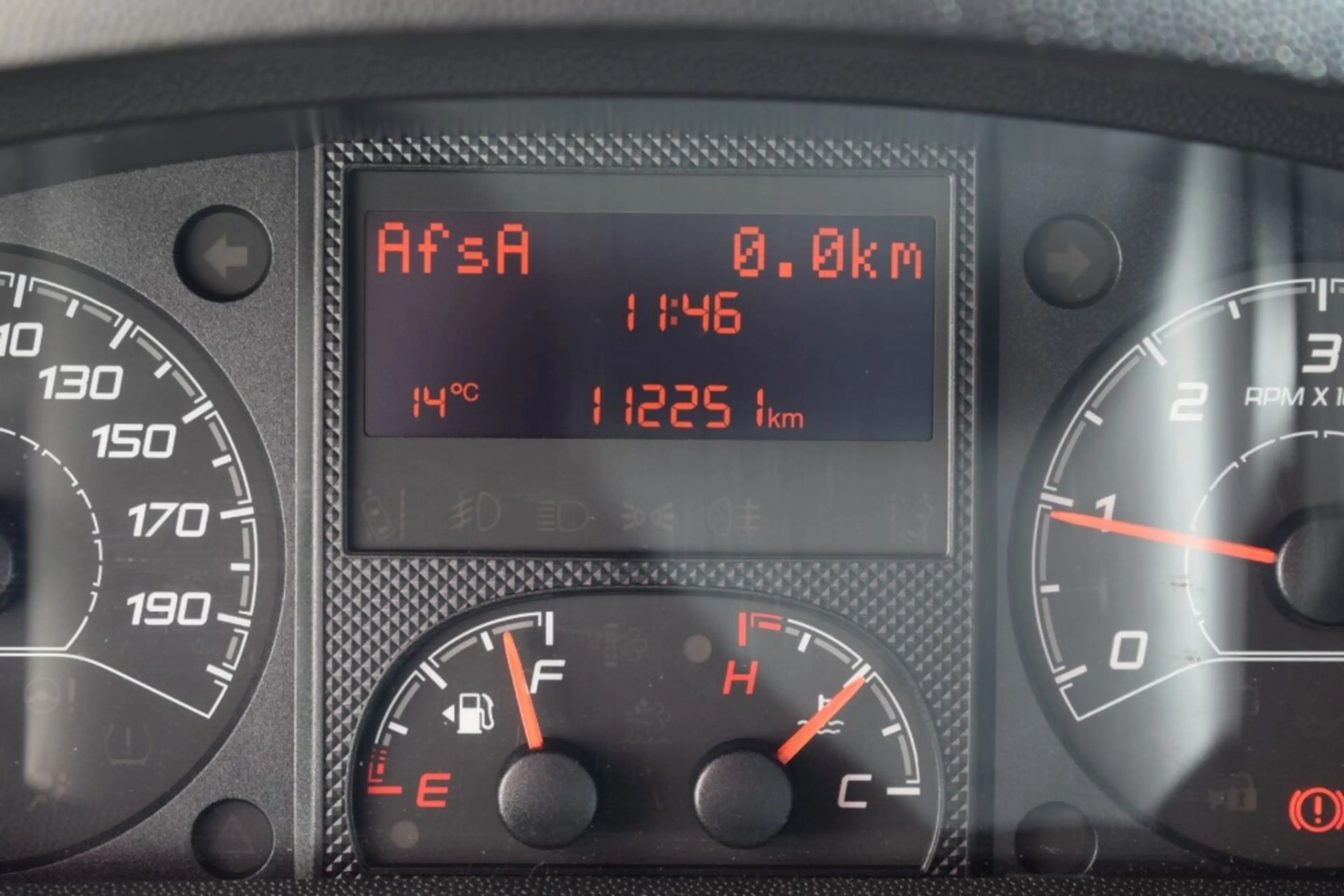 Peugeot Boxer 335 2.2 HDI L4 BAKWAGEN DAKSPOILER NAVI DAB CRUISE — photo 10