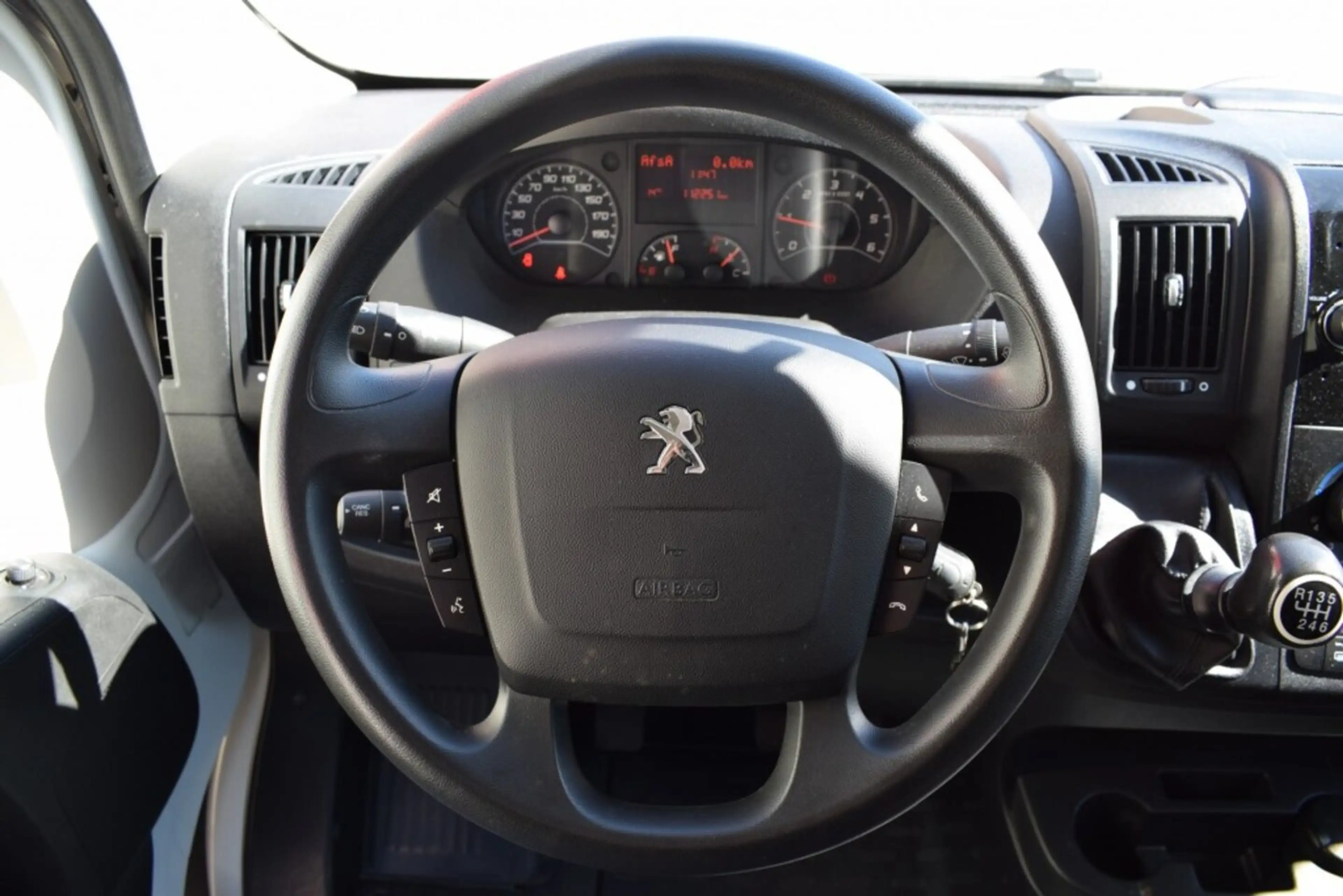 Peugeot Boxer 335 2.2 HDI L4 BAKWAGEN DAKSPOILER NAVI DAB CRUISE — photo 14