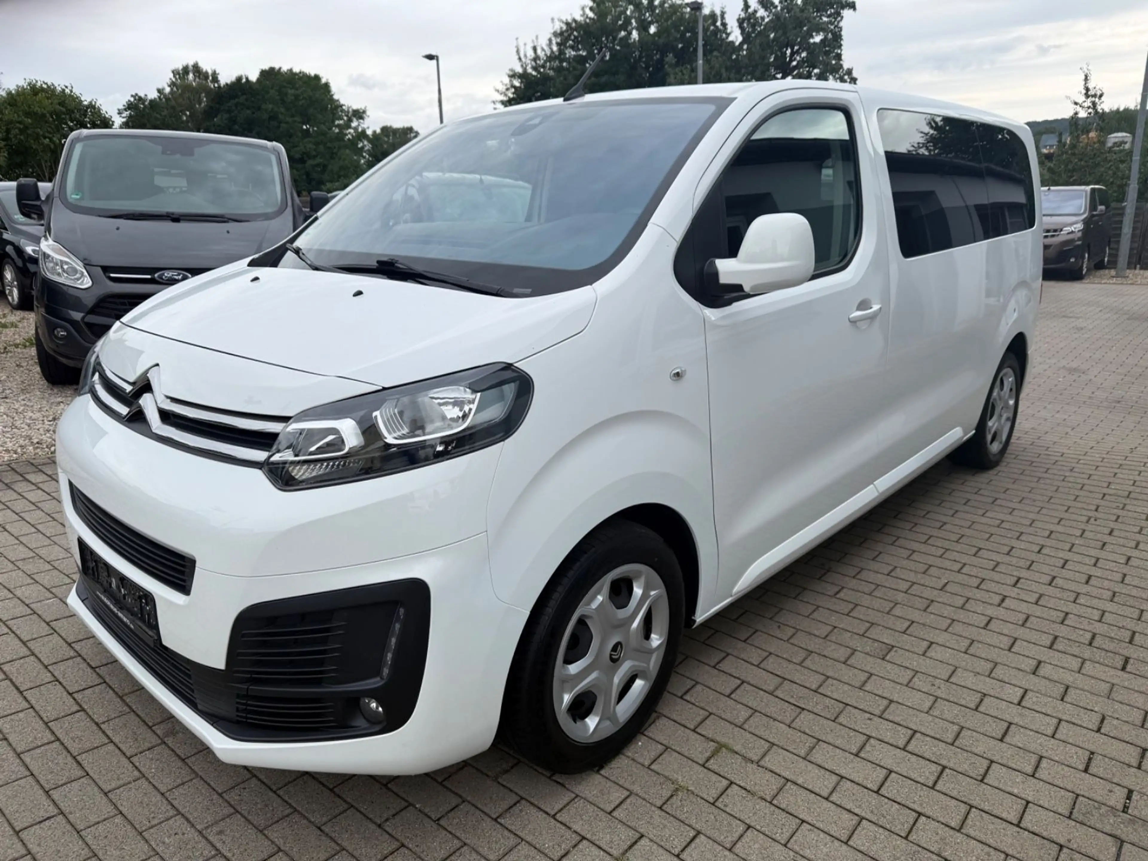 Citroen Spacetourer 2,0 HDI Klimaaut. Shzg 8-Sitzer PDC — photo 3