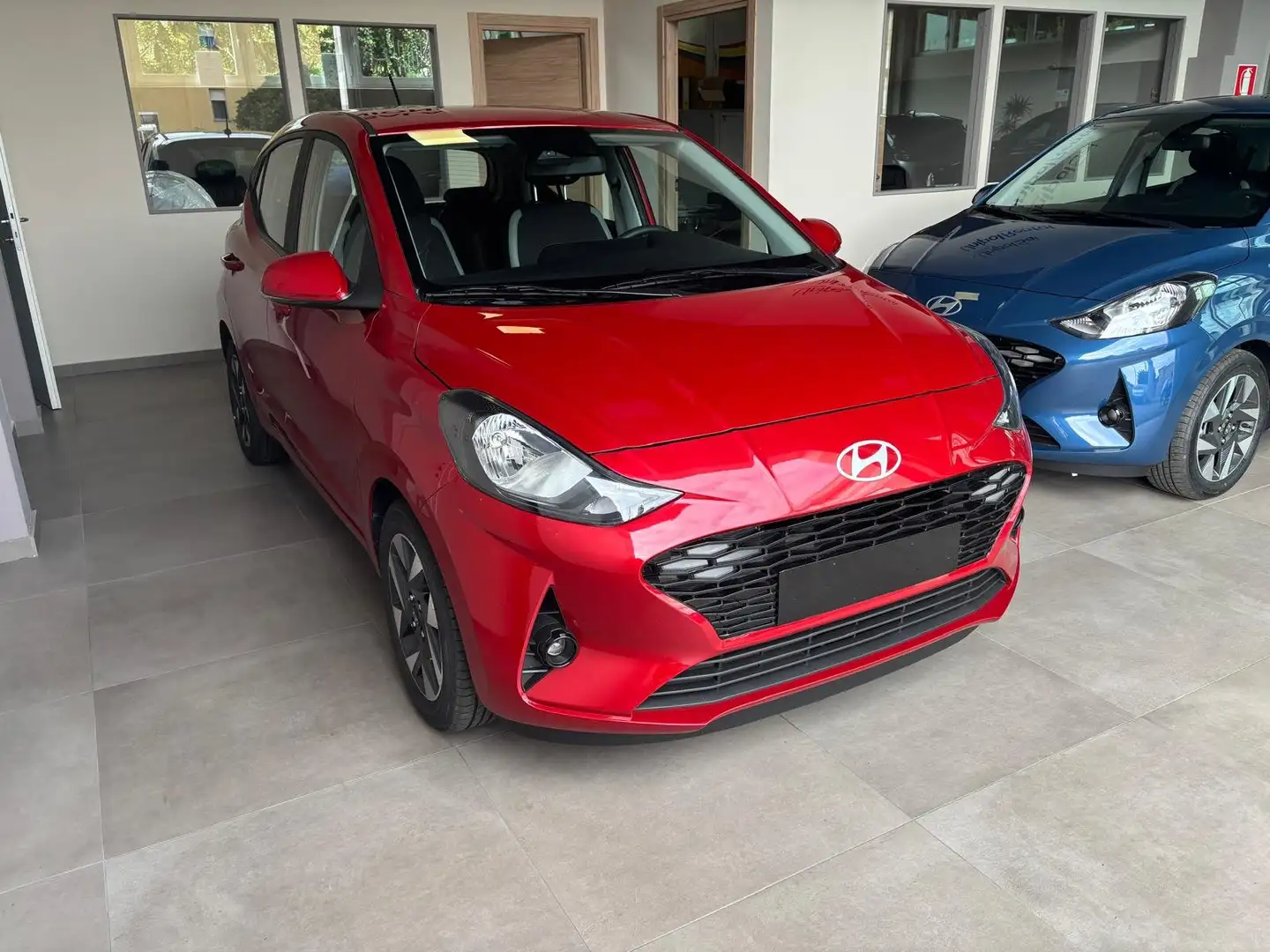 Hyundai i10 i10 1.0 mpi Connectline 63cv Rood - 2