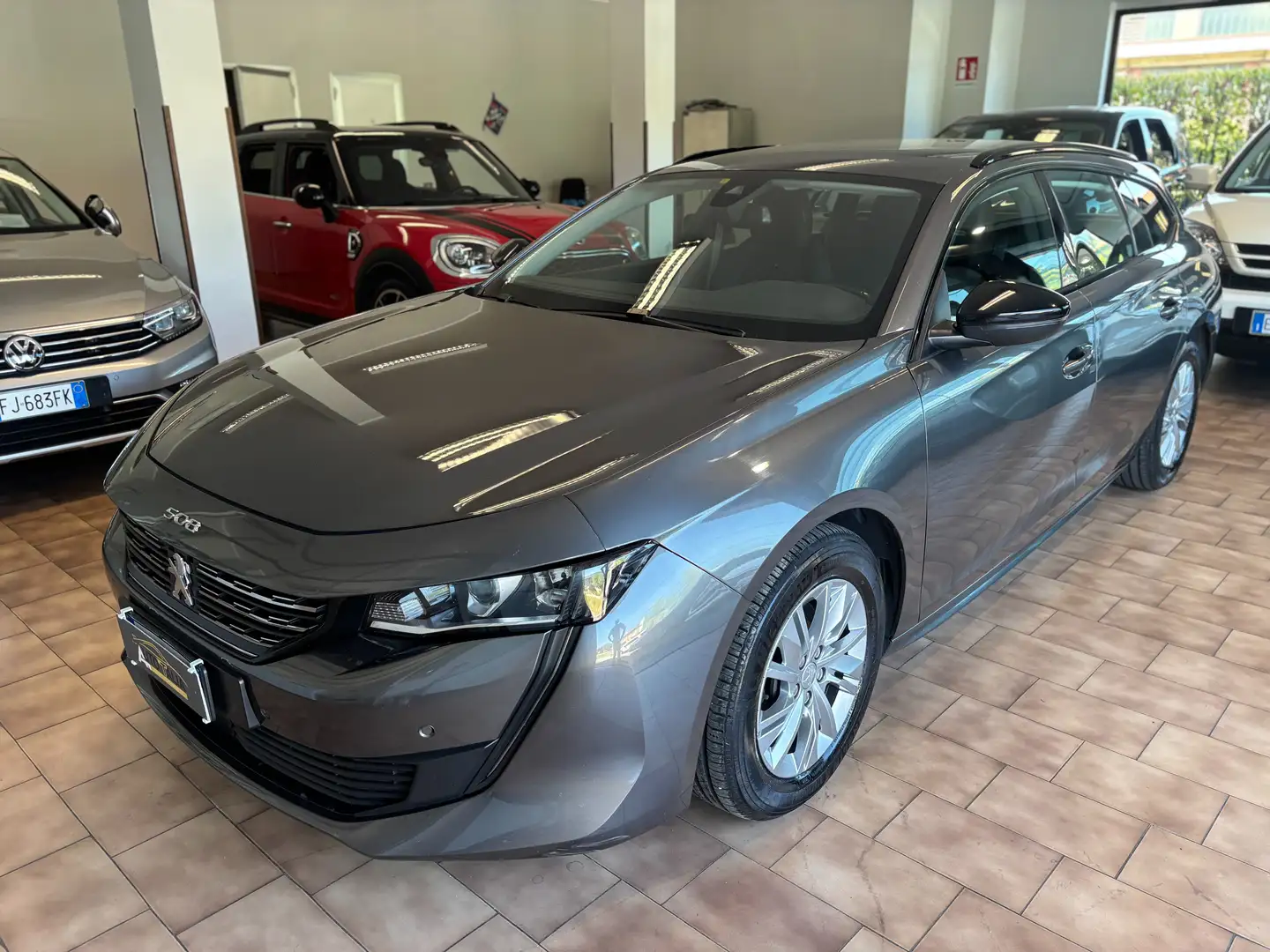 Peugeot 508 SW 1.5 *IVA 22%*AUTOCARRO*CINGHIA FATTA* Gris - 1