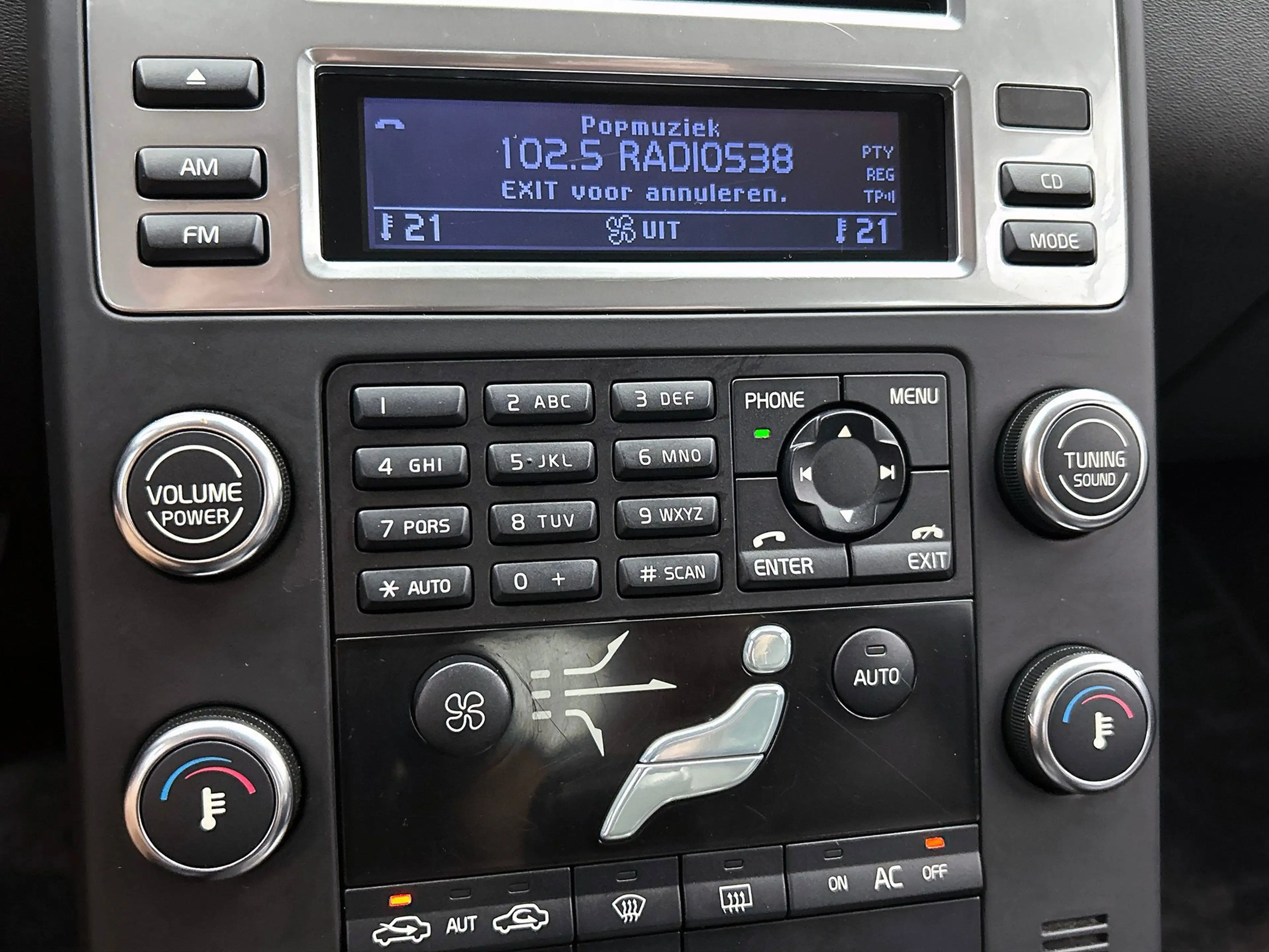 Volvo S80 2.5 T Momentum Automaat | Cruise Control | Navigat — photo 23