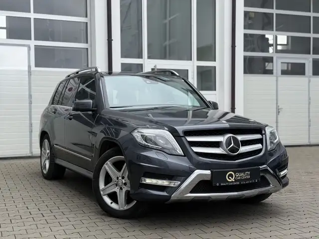 Mercedes-Benz GLK 350 CDI BlueEfficiency 4Matic AMG *AHK*PANO*