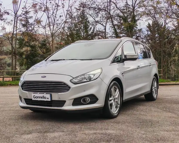 Ford S-Max 2.0 PShift Titanium Business S&S 7 posti auto