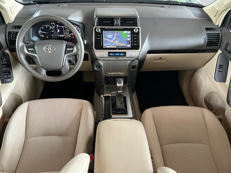Toyota Land Cruiser 2.8 D4-D Comfort *AHK*CAM*el. Sitze* — photo 11