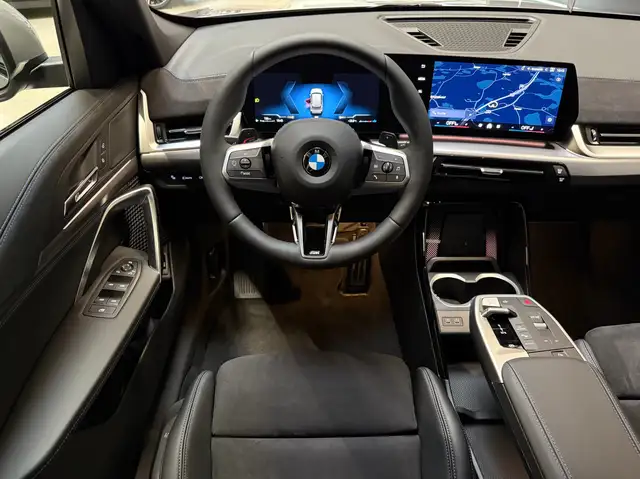 BMW X1 view 12