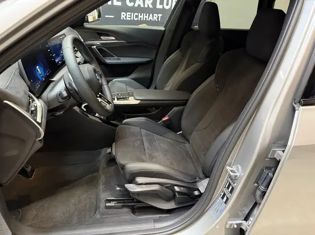 BMW X1 view 9