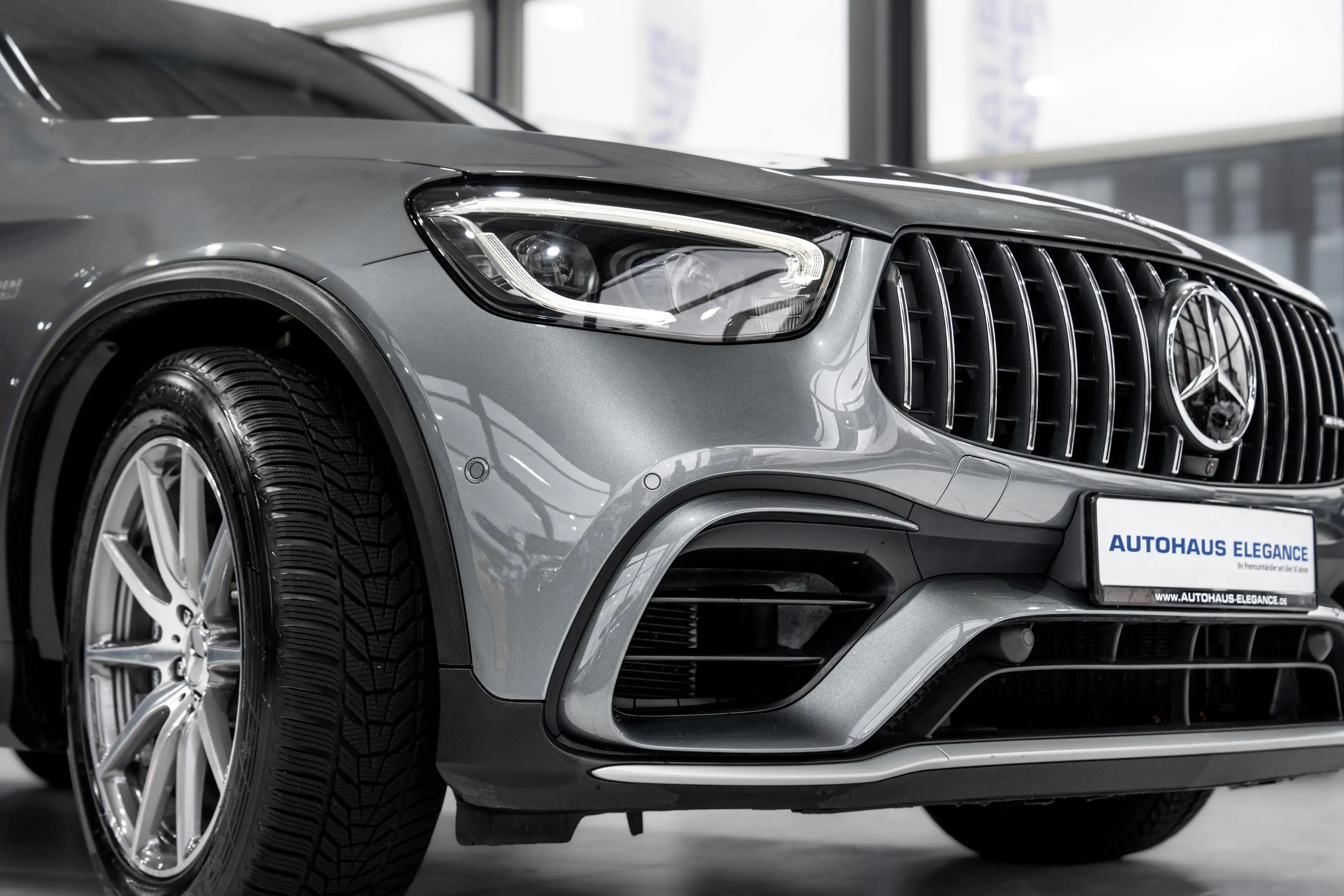 Mercedes-Benz GLC 63 AMG 4Matic*SPORT-FAHRWERK*NAPPA*PANO*LED* — photo 7