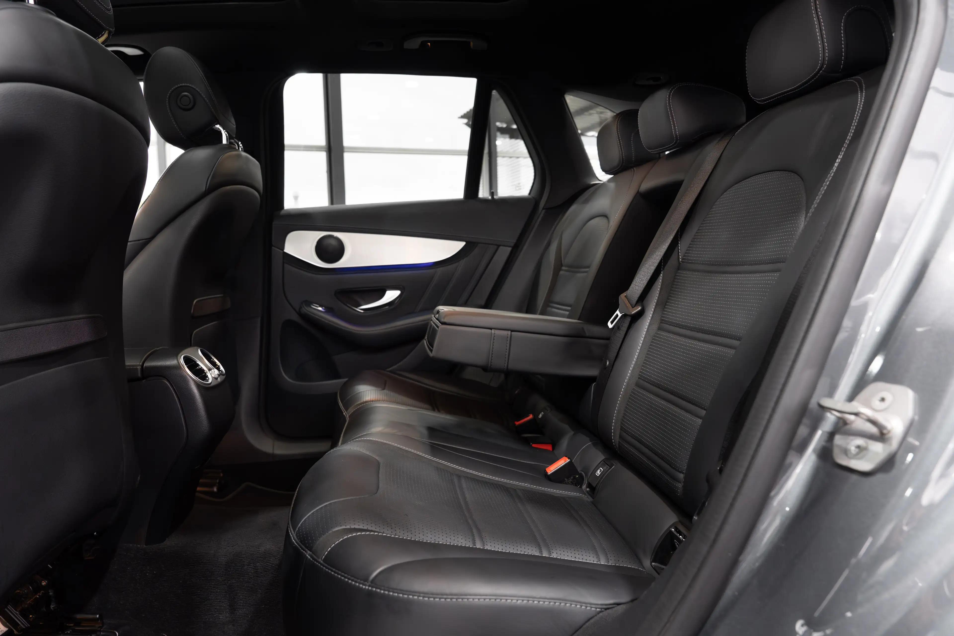Mercedes-Benz GLC 63 AMG 4Matic*SPORT-FAHRWERK*NAPPA*PANO*LED* — photo 15