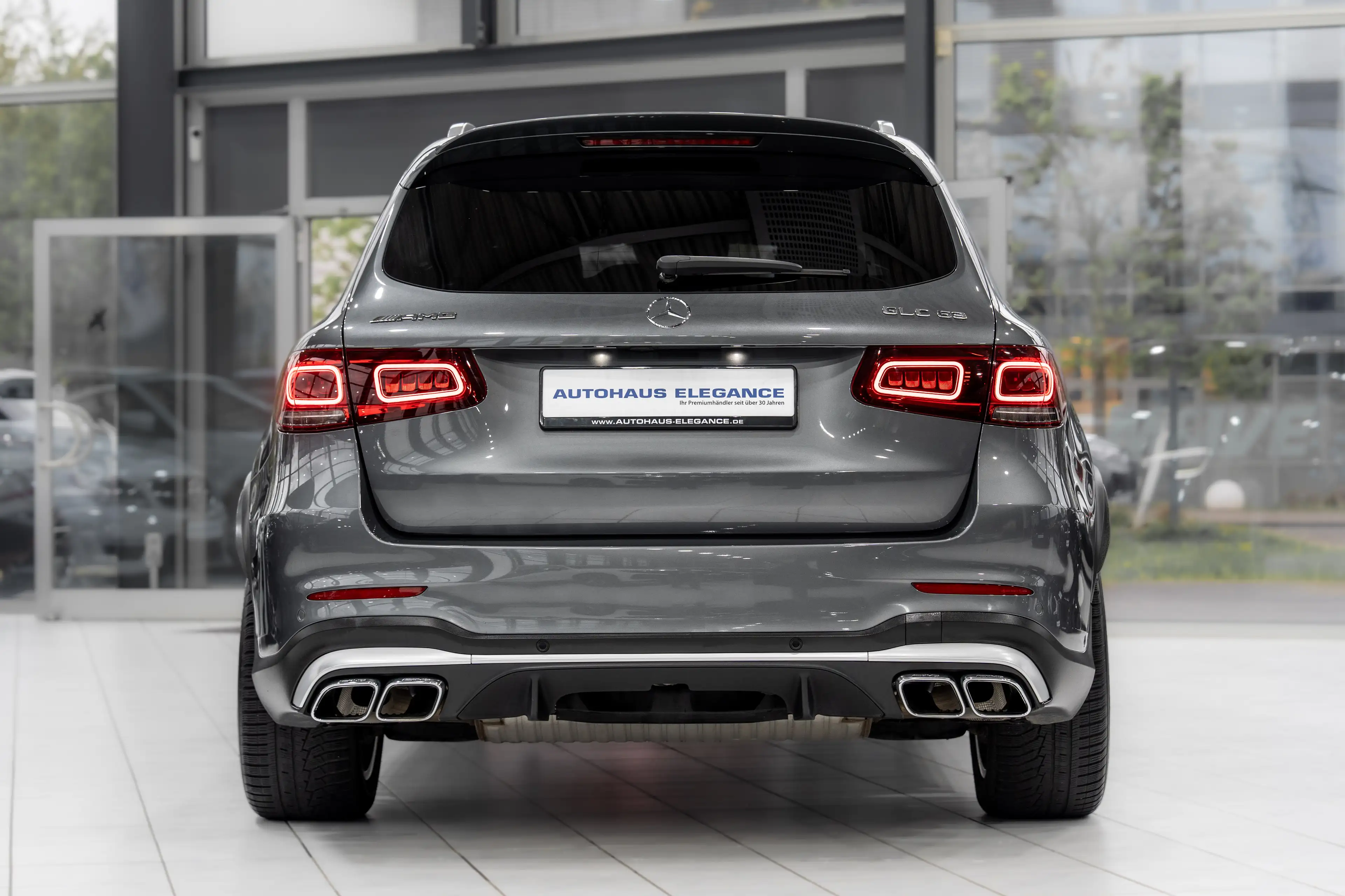 Mercedes-Benz GLC 63 AMG 4Matic*SPORT-FAHRWERK*NAPPA*PANO*LED* — photo 6
