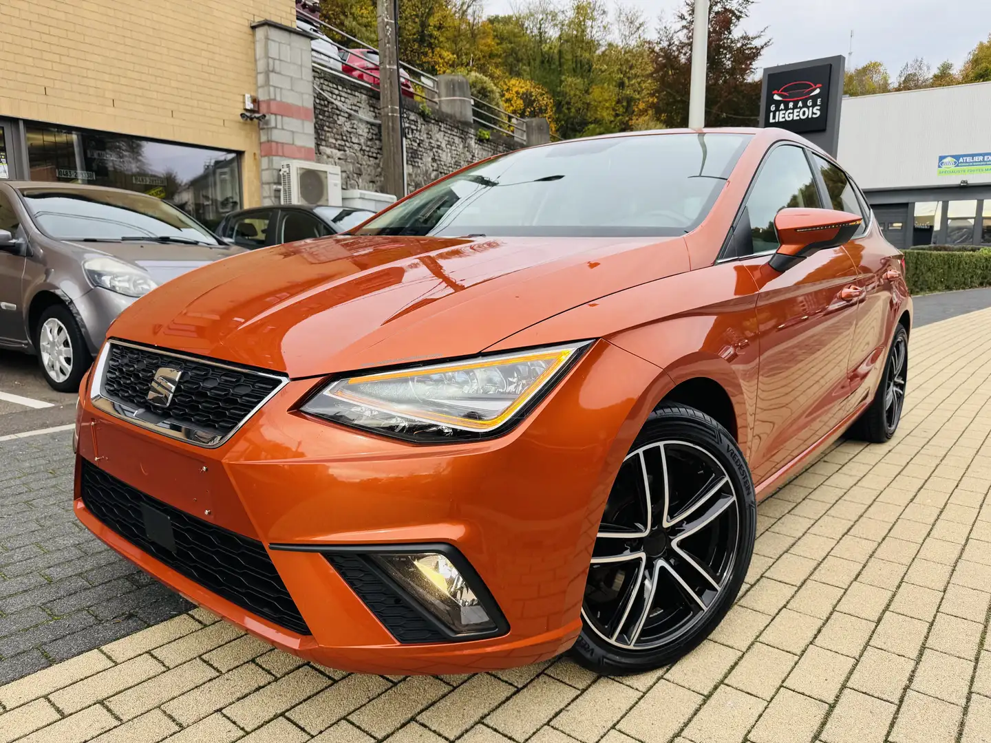 SEAT Ibiza Ibiza 1.0 TSI FR DSG (EU6.2) Orange - 1