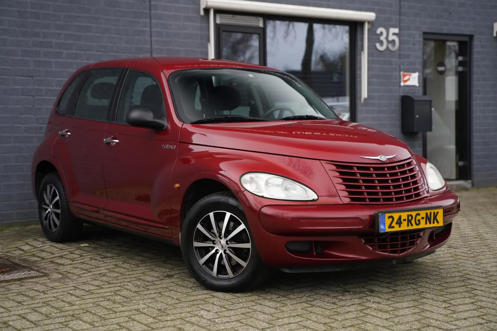 Chrysler PT Cruiser 2.4i Classic inruilkoopje Красный - 2