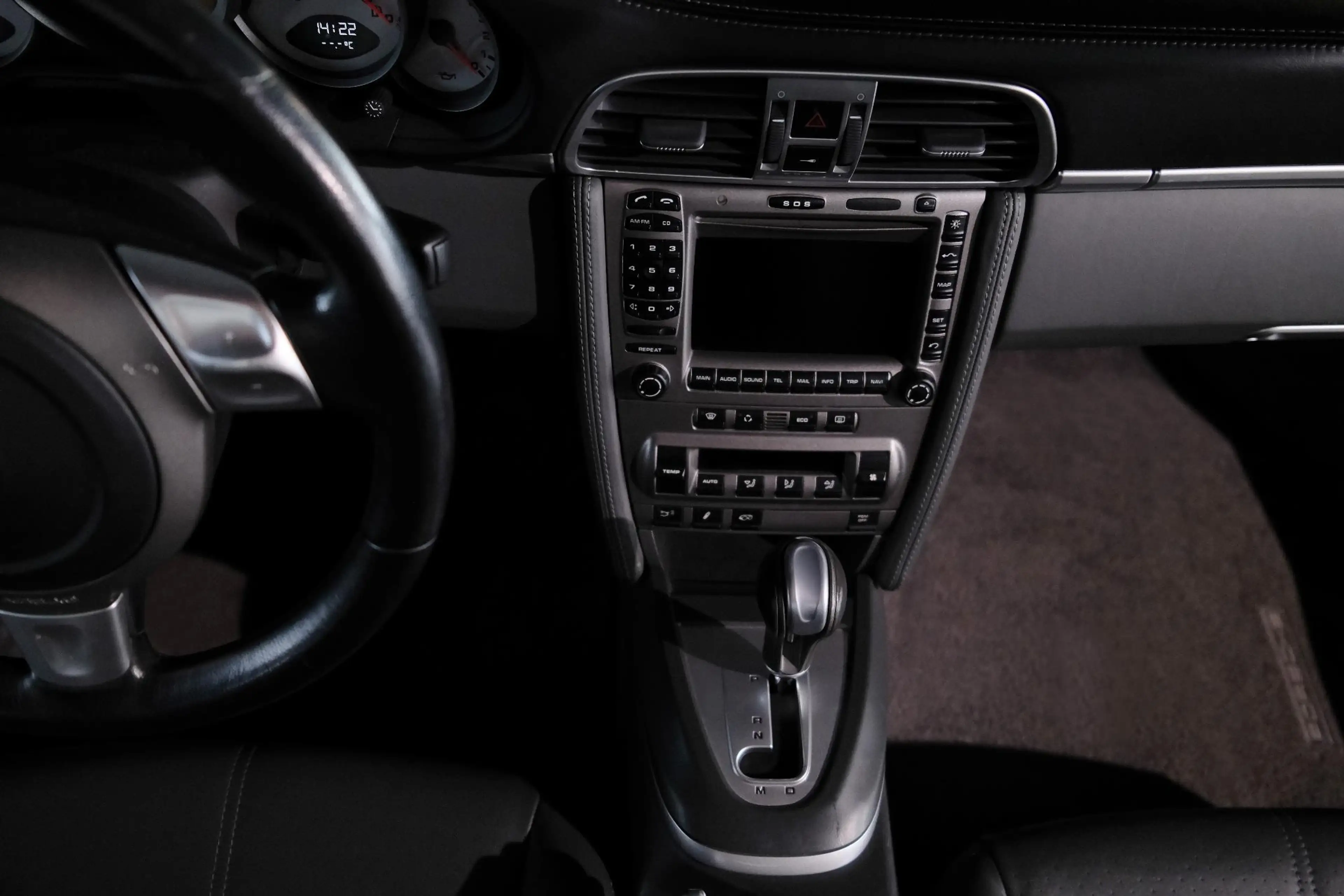 Porsche 997 Cabrio 3.8 Carrera S — photo 14