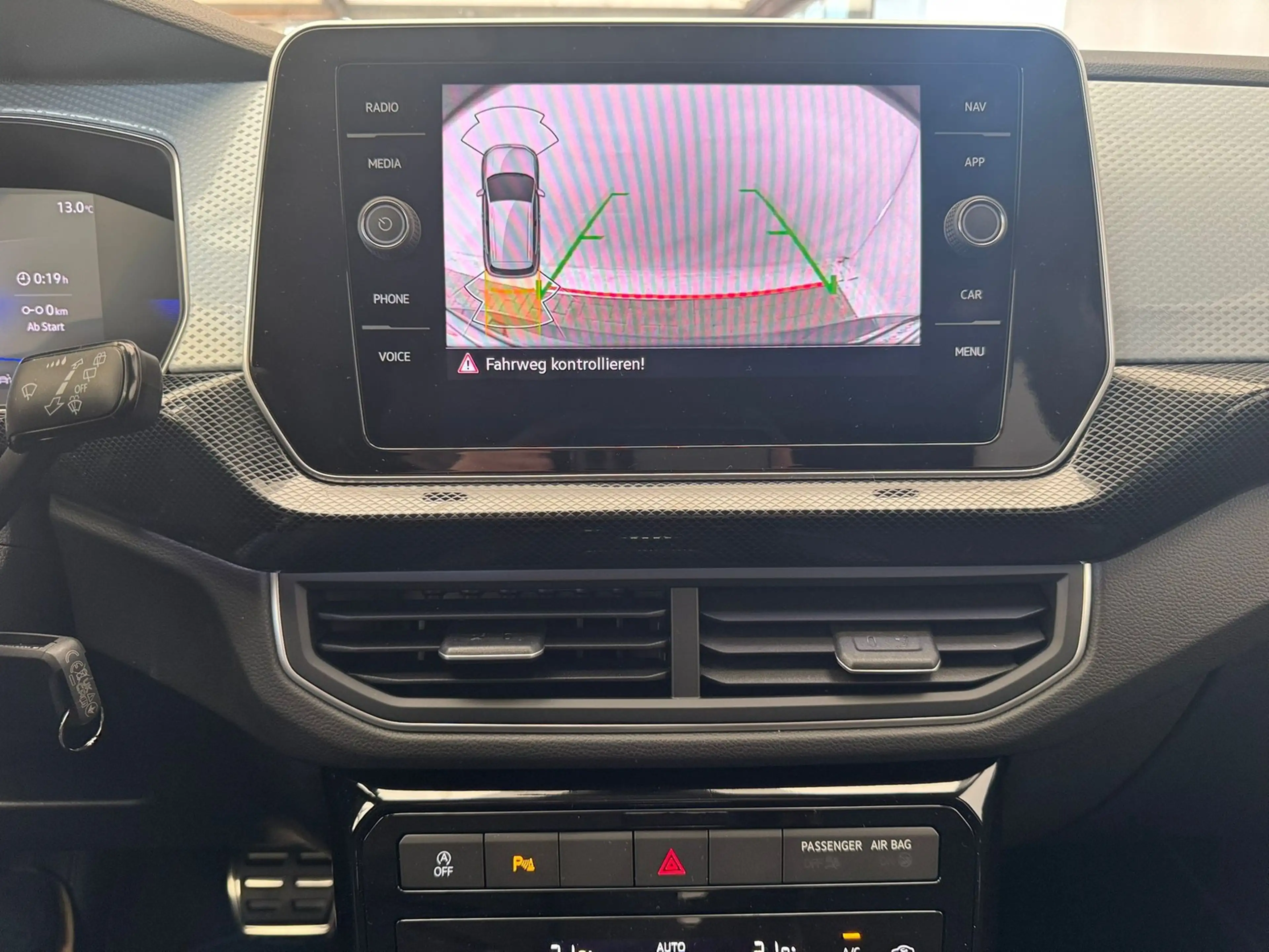 Volkswagen T-Cross Energy 1.0TSI DSG+AHK+KAMERA+ACC+APP+SHZ+GJR — photo 5