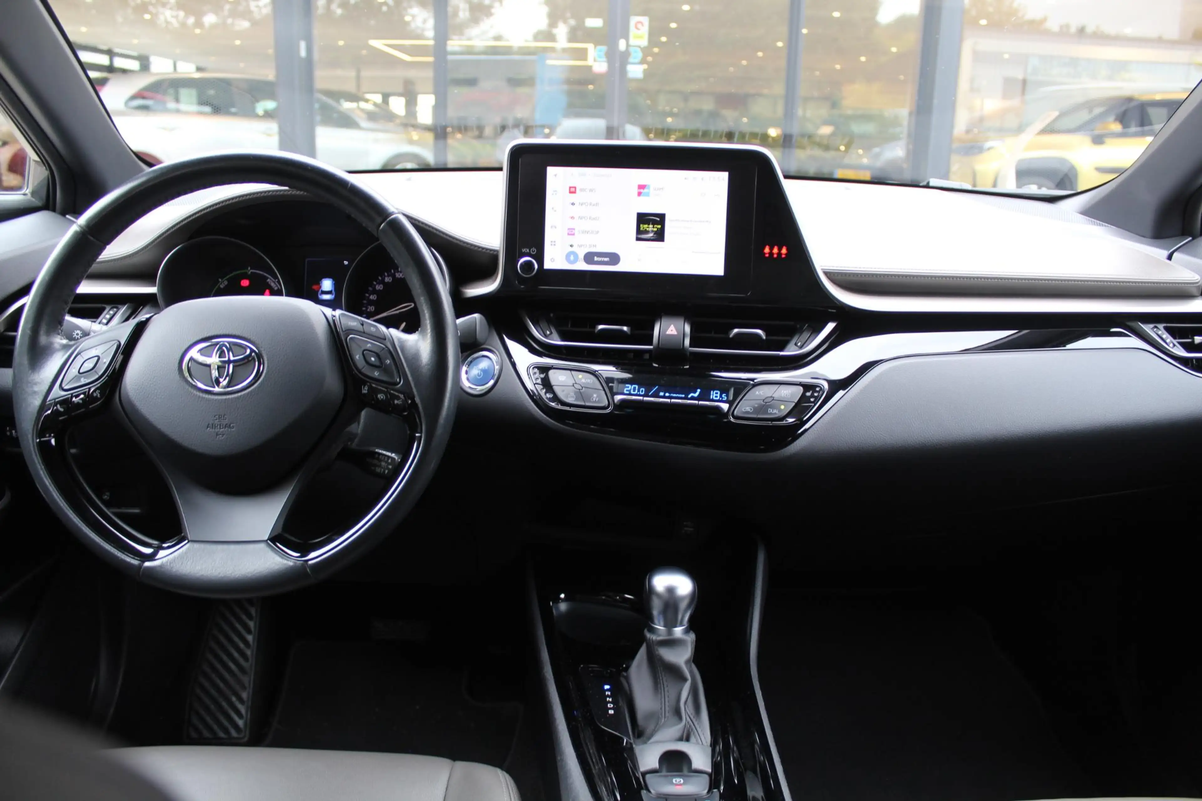 Toyota C-HR 1.8 Hybrid Executive Limited | Rijklaar | Stoel/st — photo 4