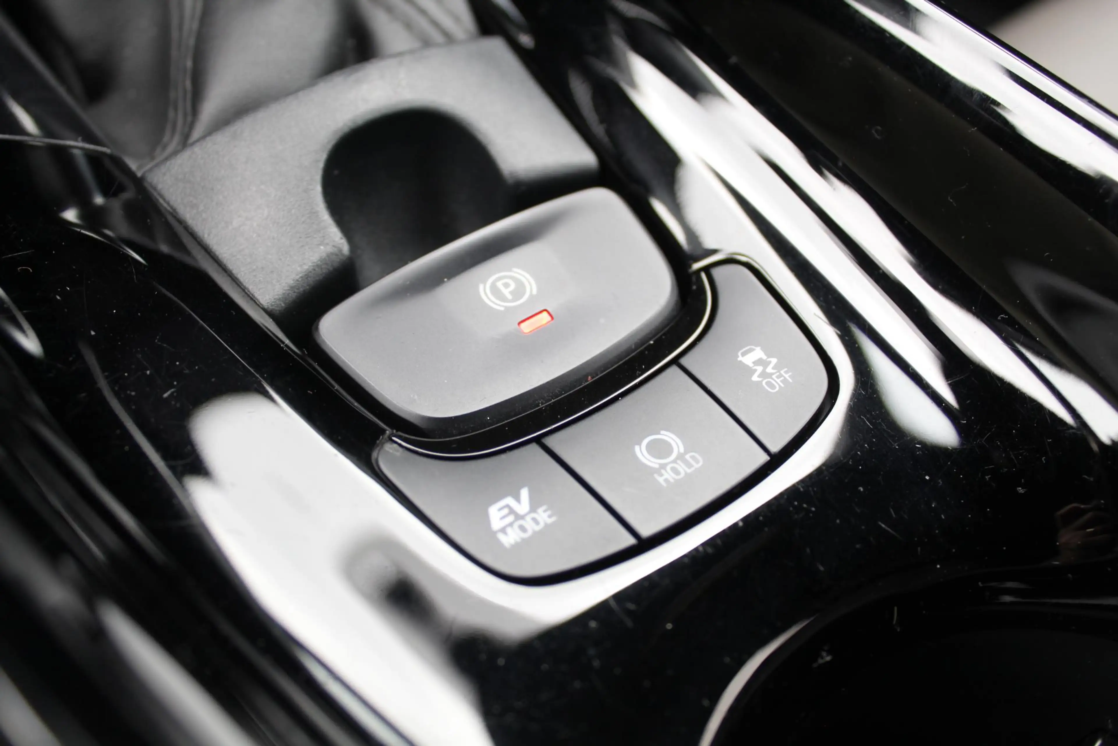 Toyota C-HR 1.8 Hybrid Executive Limited | Rijklaar | Stoel/st — photo 32