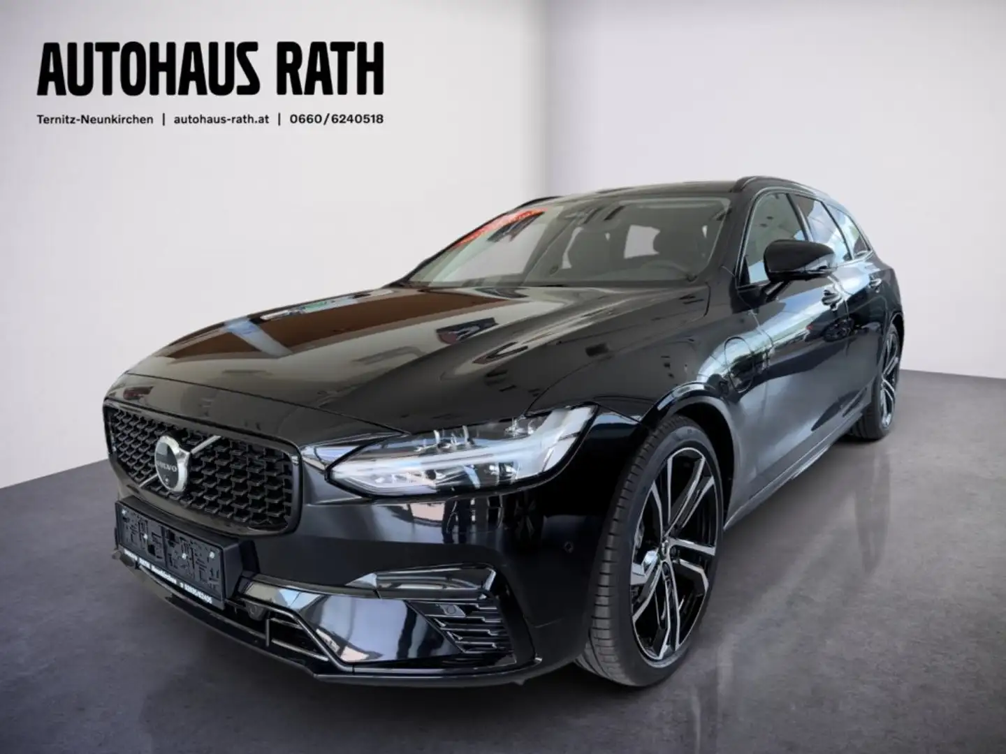 Volvo V90 Ultra, T6 AWD Plug-in Hybrid, Elektrisch/Benzin, D Schwarz - 1