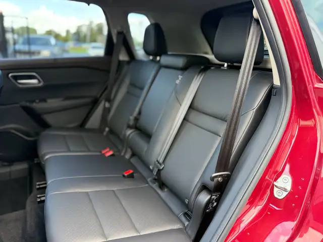 Nissan X-Trail view 17