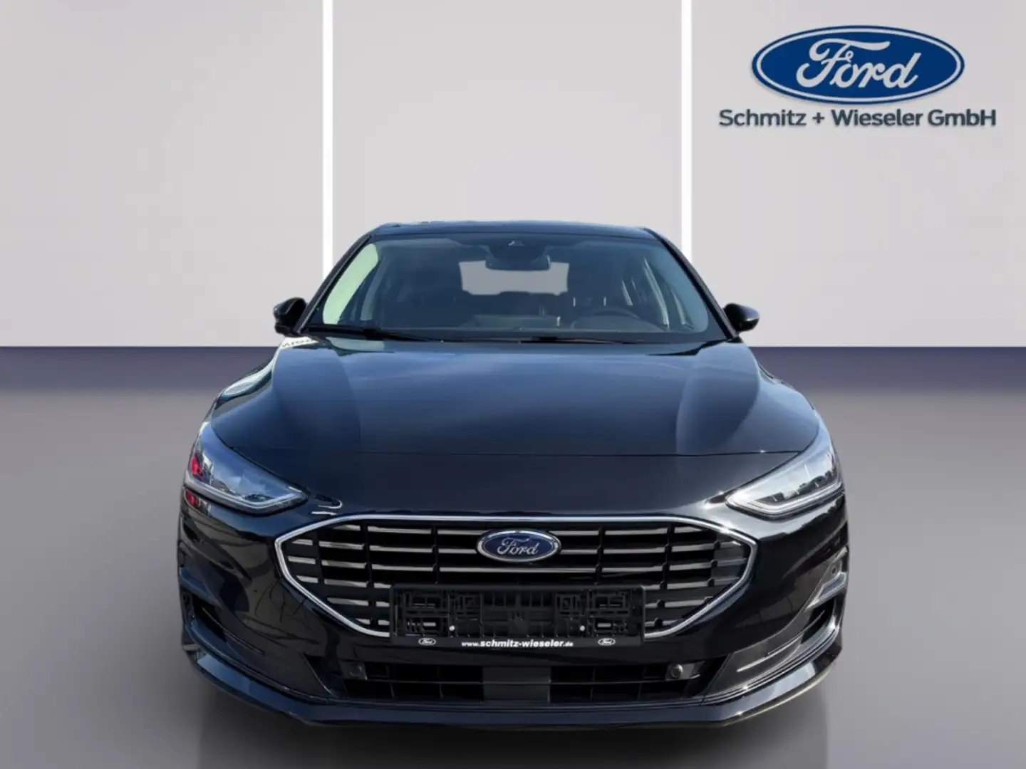 Ford Focus Titanium  155PS Autom. Panoramadach Sitzh. Schwarz - 2