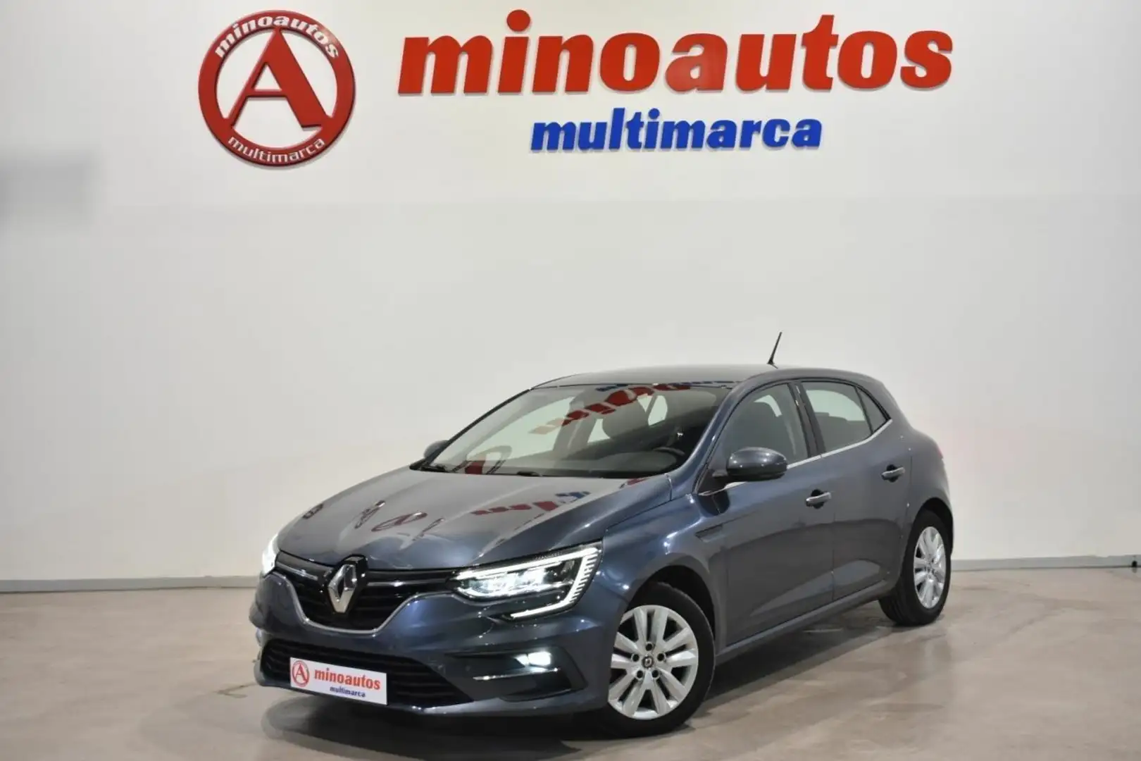 Renault Megane 1.5dCi Blue Business 85kW Gris - 1