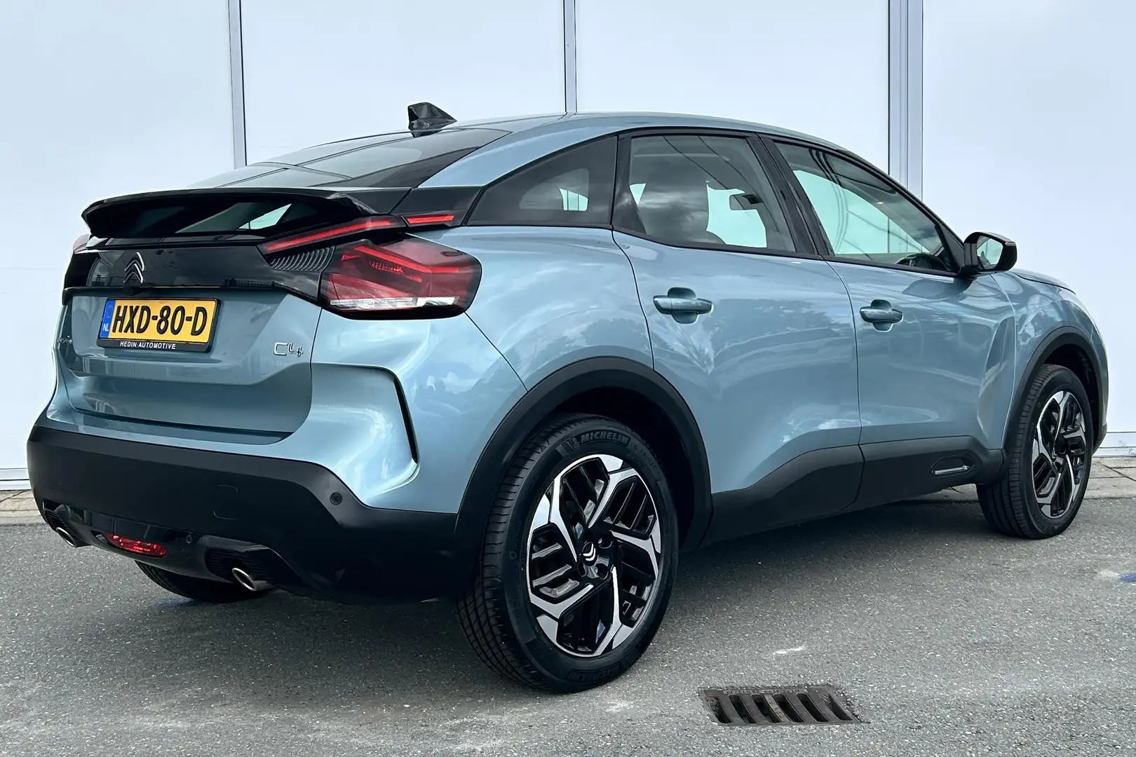 Citroen C4 1.2 130pk Feel | Navigatie | Camera | Climate cont Bleu - 2