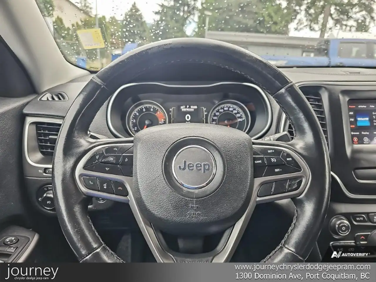 Jeep Cherokee снимка Jeep Cherokee