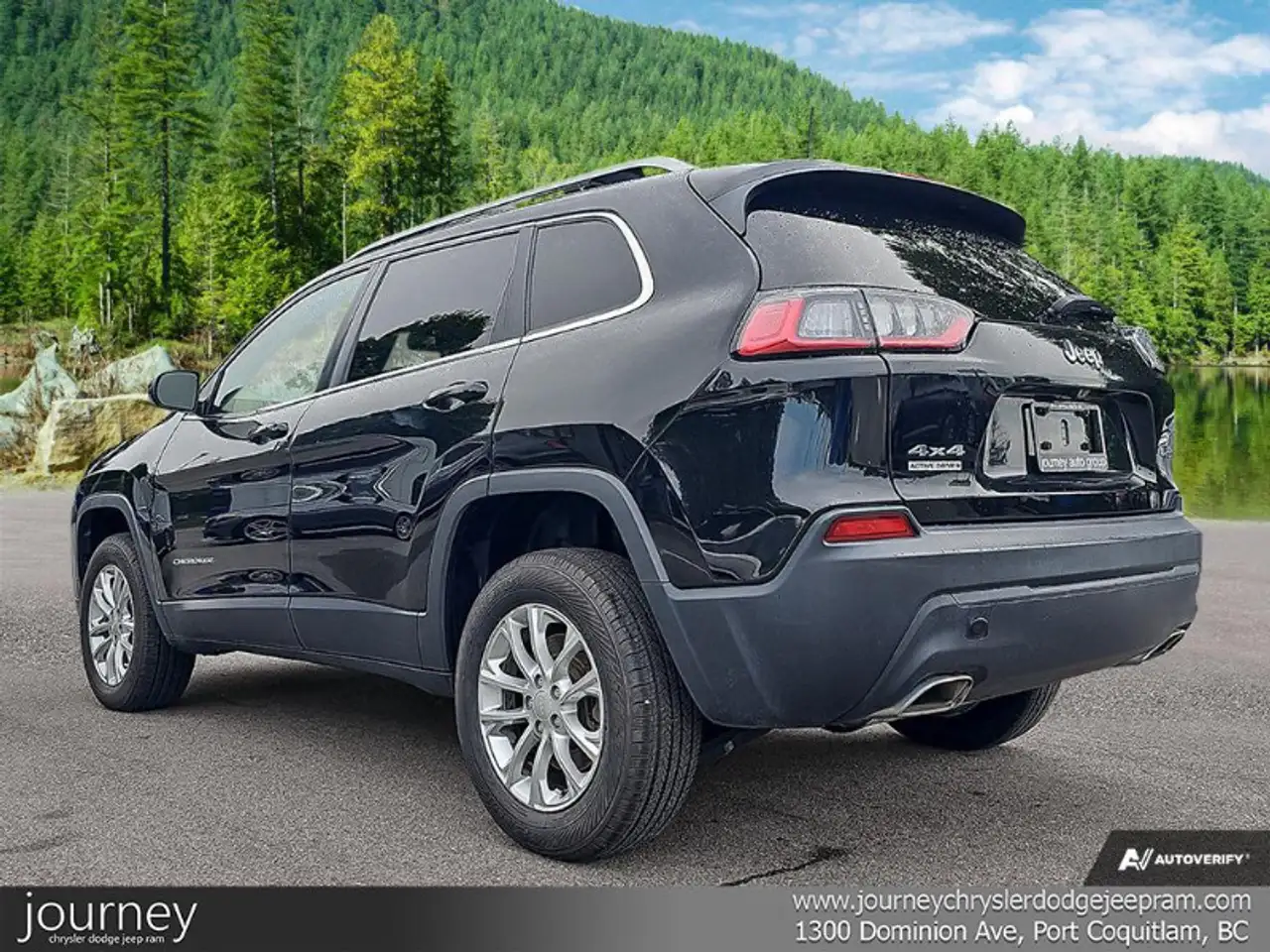 Jeep Cherokee снимка Jeep Cherokee