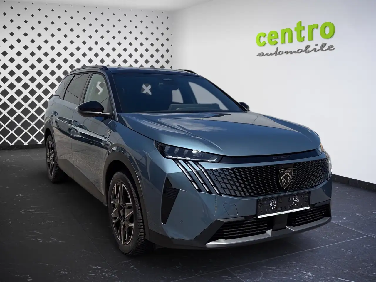 Peugeot 5008 Plug-in Hybrid 195 GT AHK, Schiebedach 3