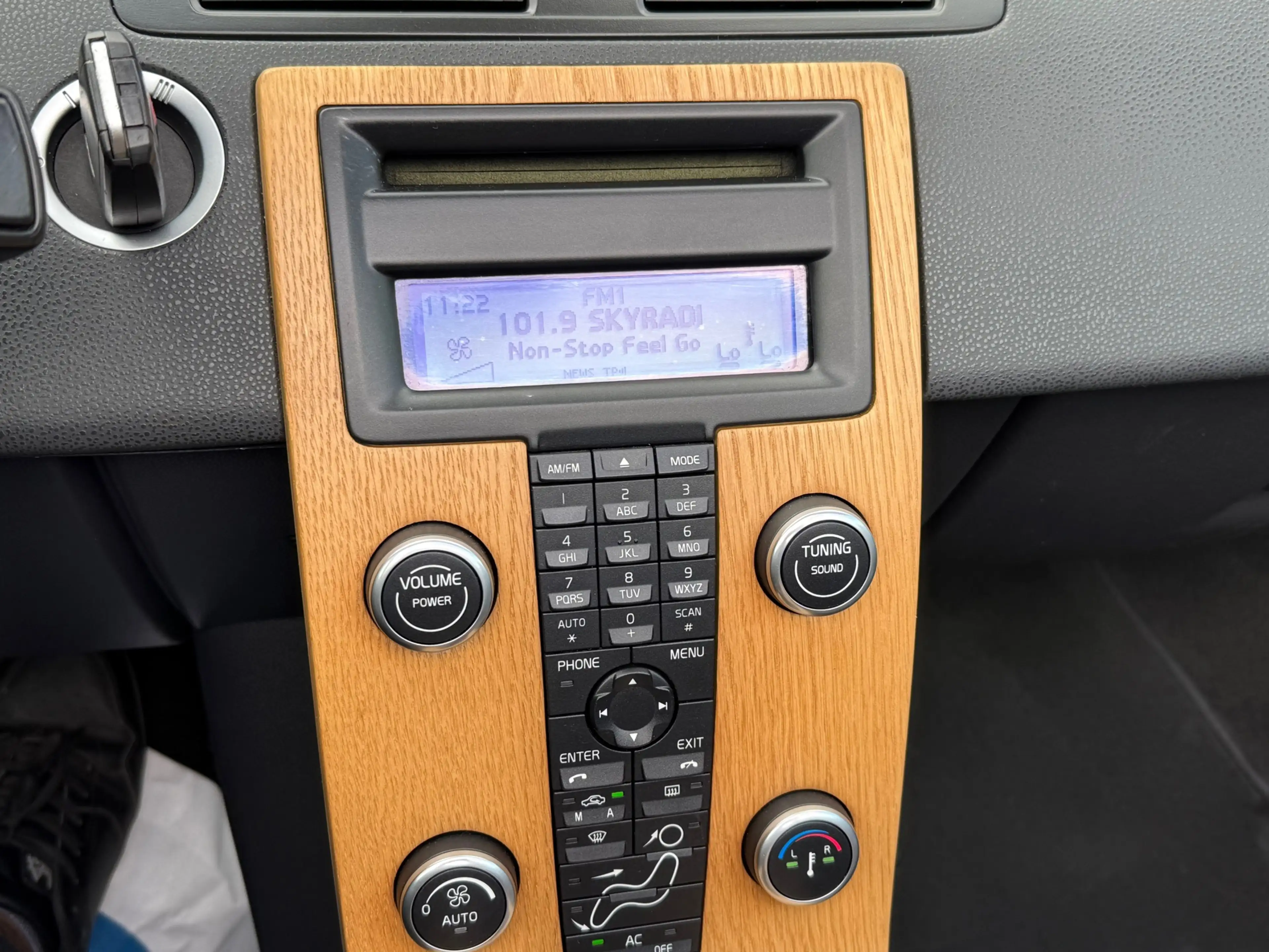 Volvo C70 Convertible 2.4 Momentum automaat — photo 13